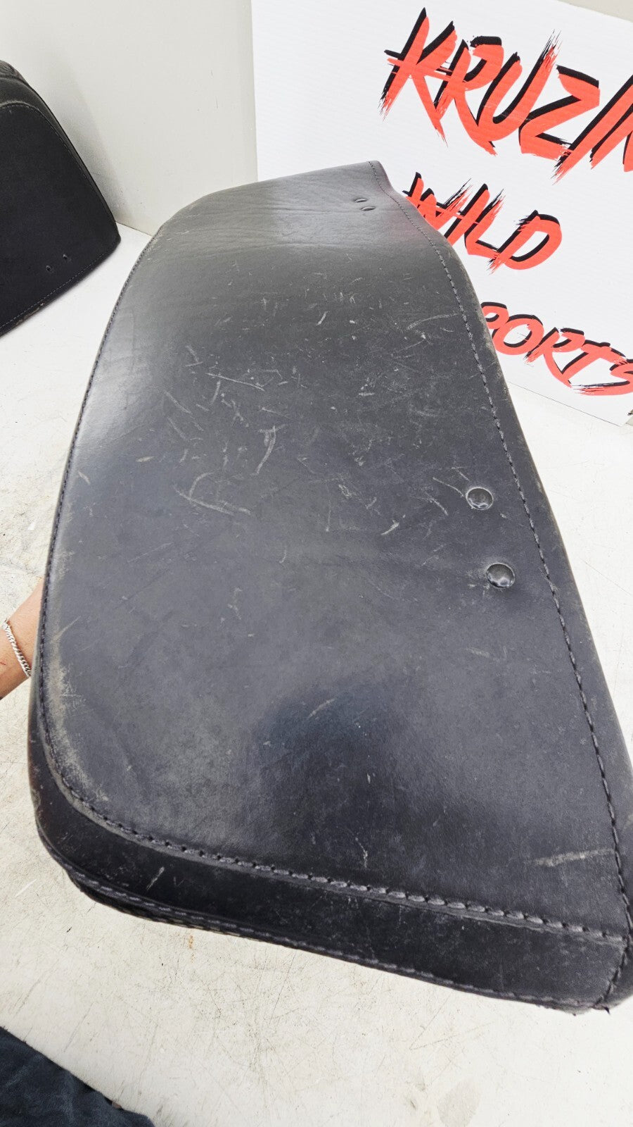 2000 HARLEY FLH ROADKING Left Right Saddlebags OEM