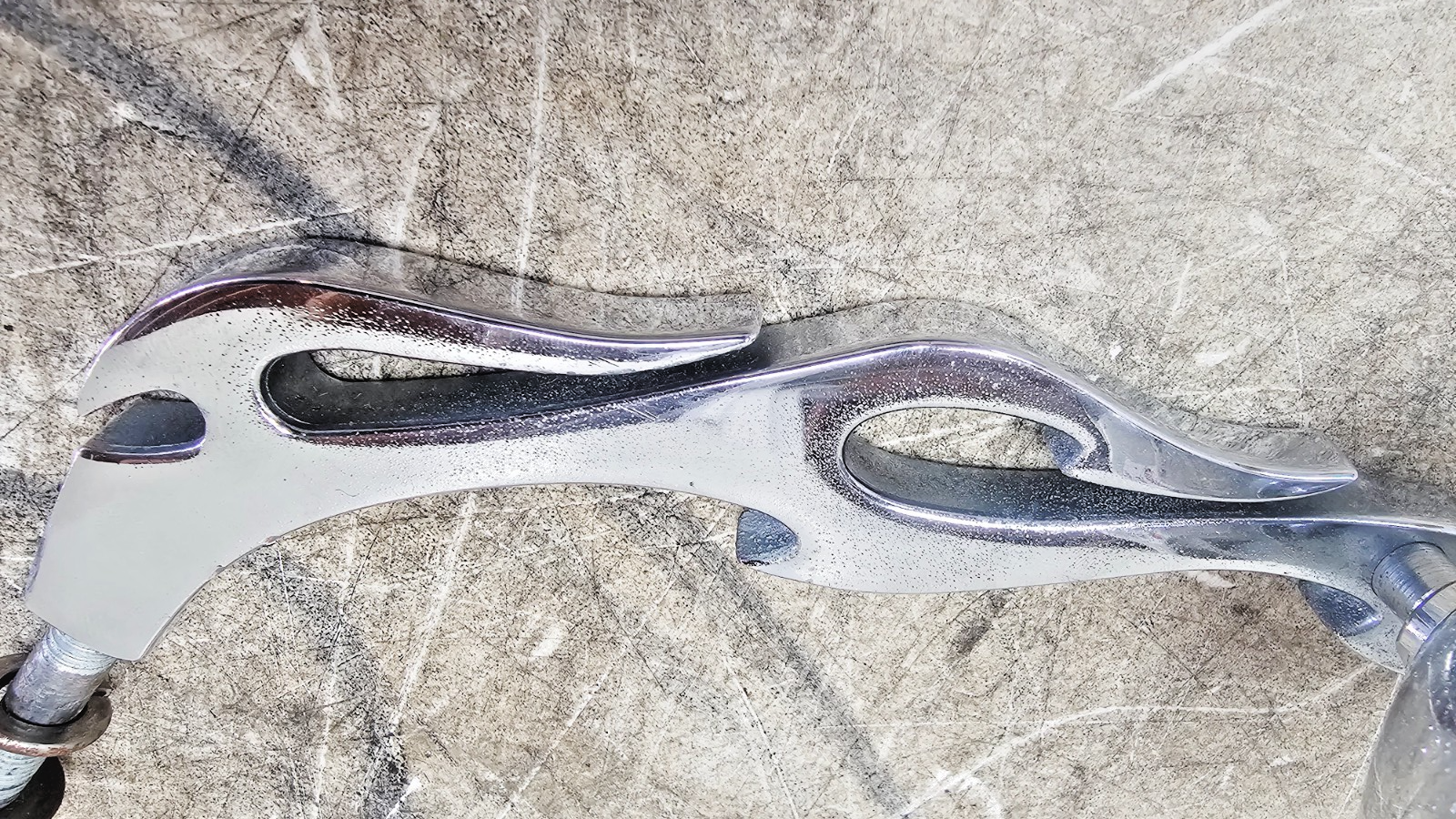 2003 HARLEY SOFTAIL DEUCE Chrome Teardrop Rearview Side Mirrors