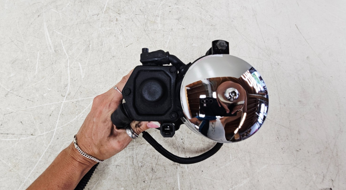 2000 HARLEY SOFTAIL DEUCE OEM Engine Starter Motor