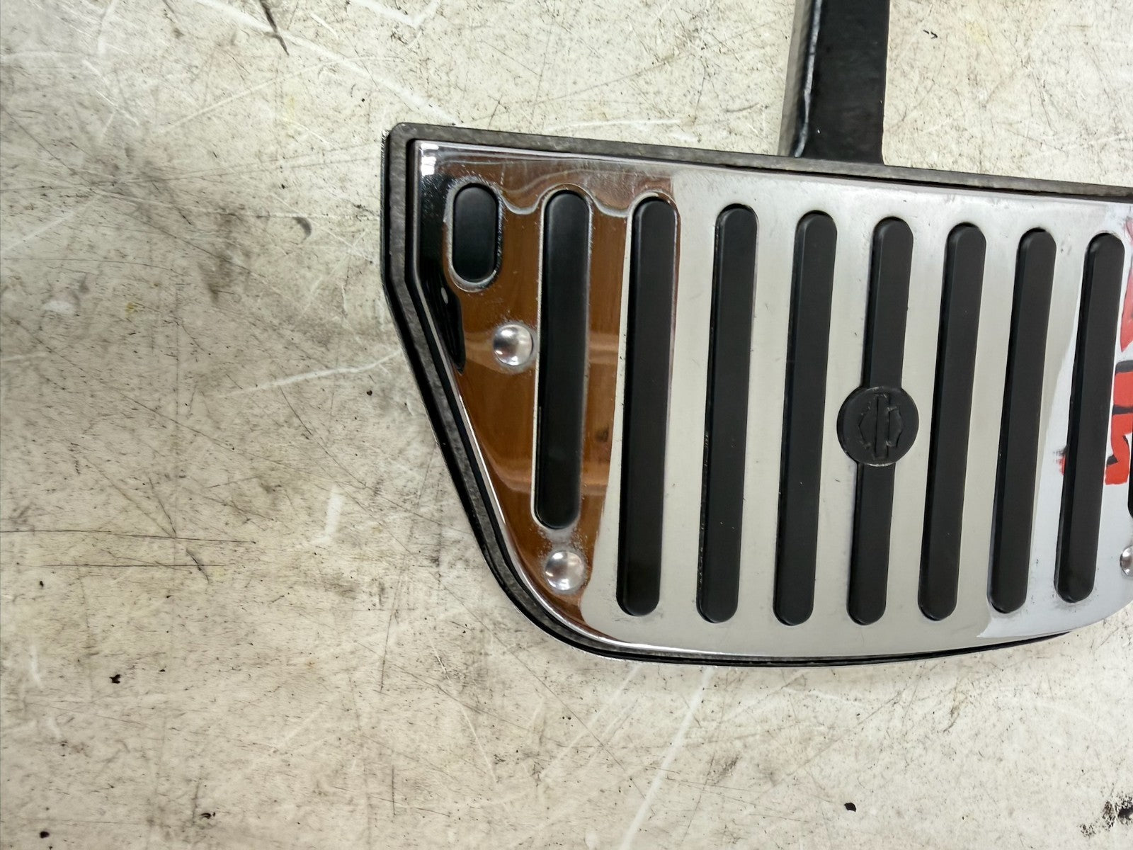 1995 HARLEY FLH ELECTRA GLIDE Floorboard Right Footrest OEM HD