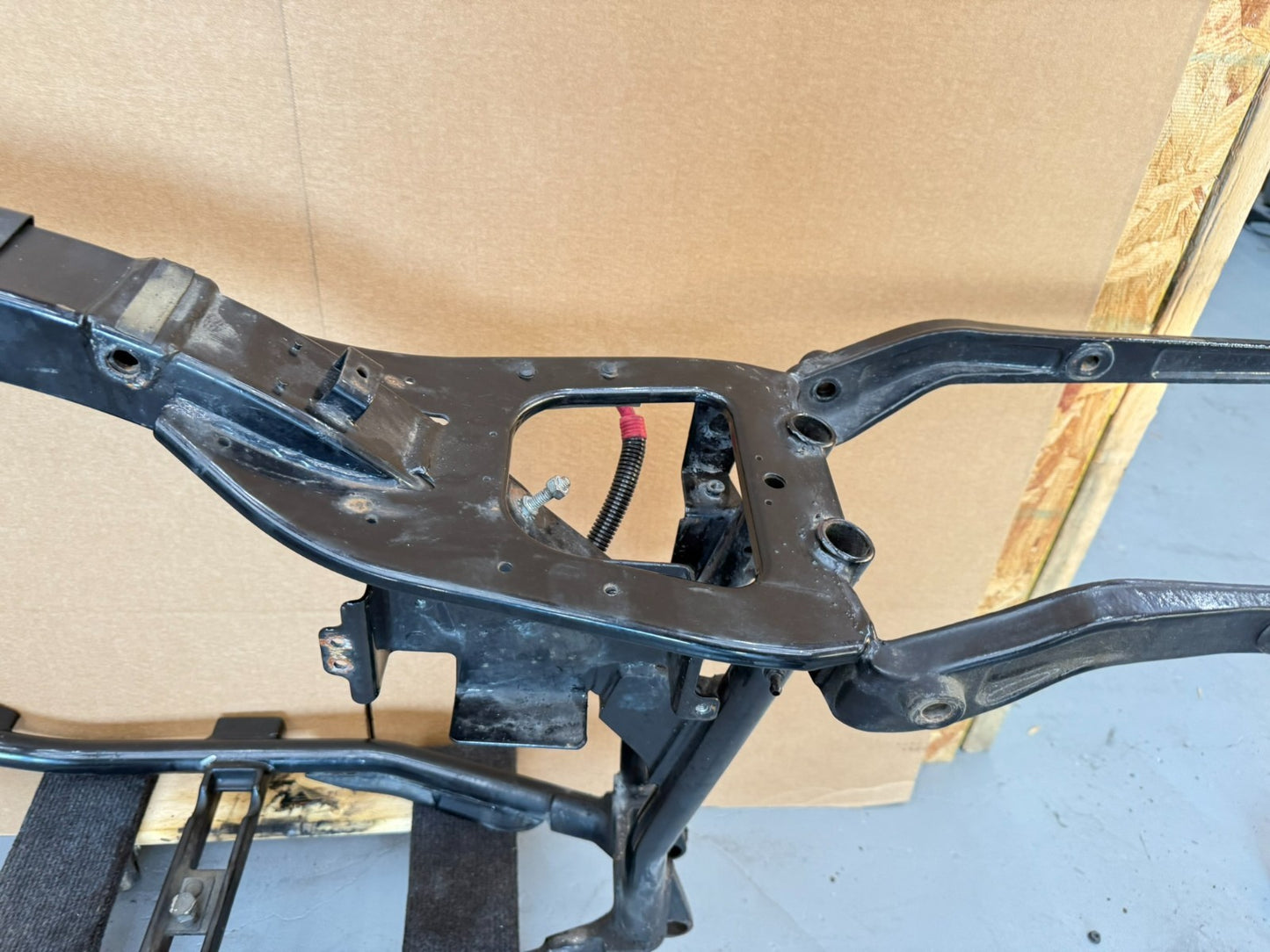 2003 HARLEY DYNA WIDE GLIDE Main Frame Chassis Straight OEM 32 degree