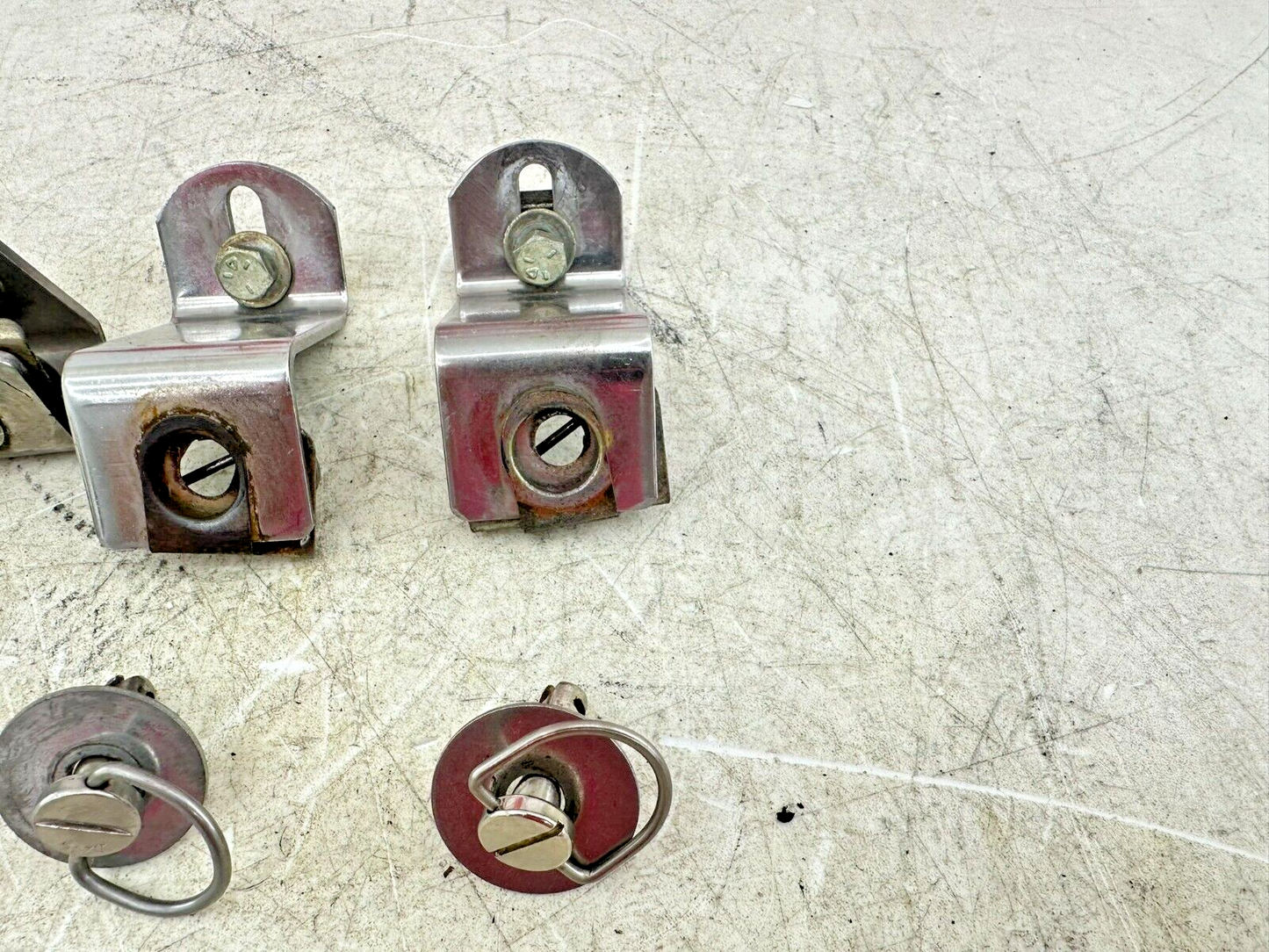 2003 HARLEY ELECTRA GLIDE classic Saddlebag Docking Mounting Hardware Pins