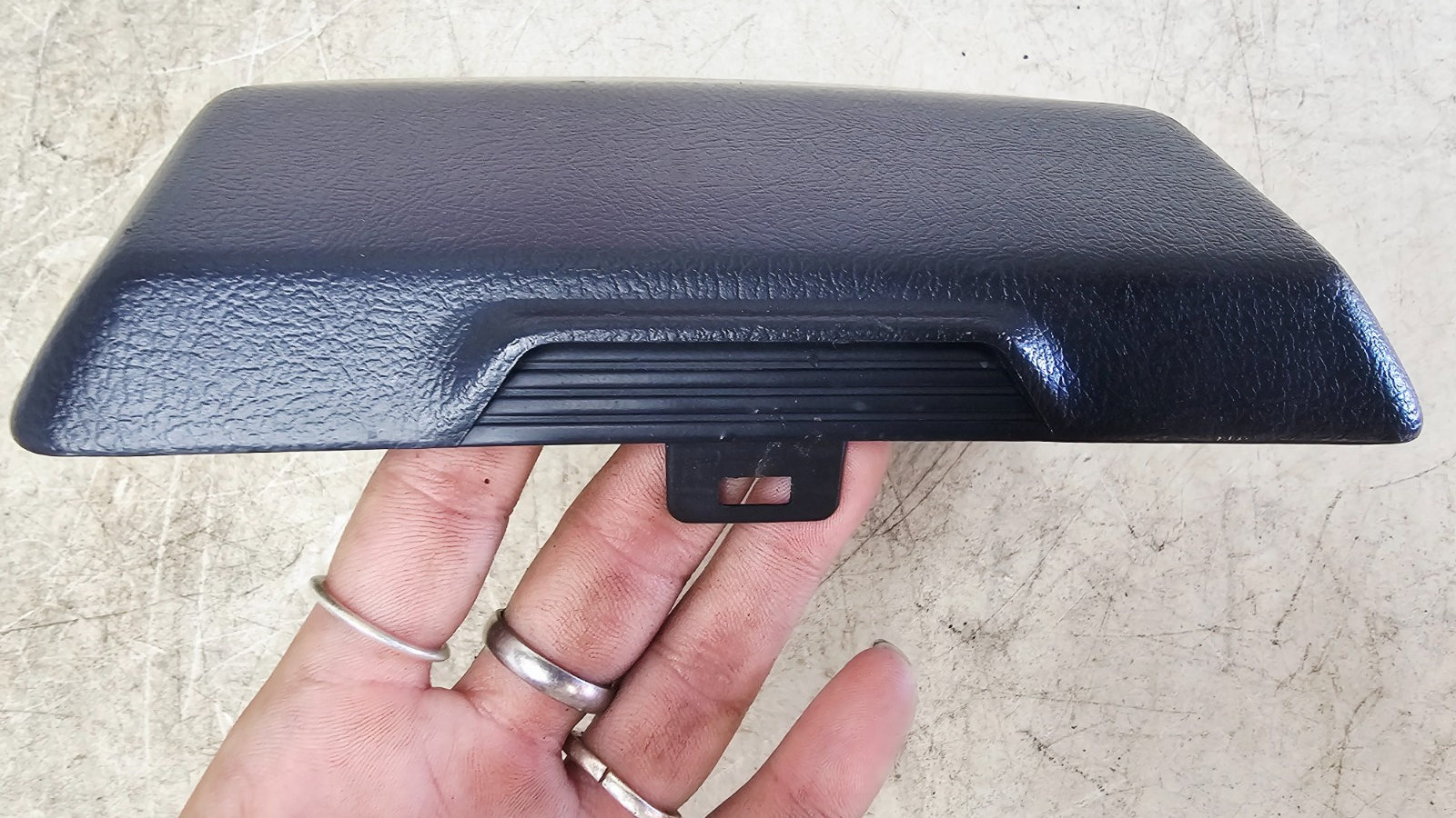 1995 HONDA GOLDWING GL1500 Radio Stereo Plastic Lid Cover Guard