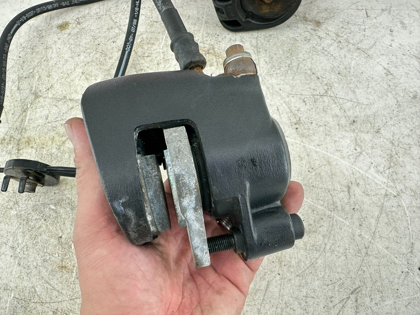 1997 HARLEY DYNA 99 Down Dual Caliper Hose + 11/16 Master Cylinder