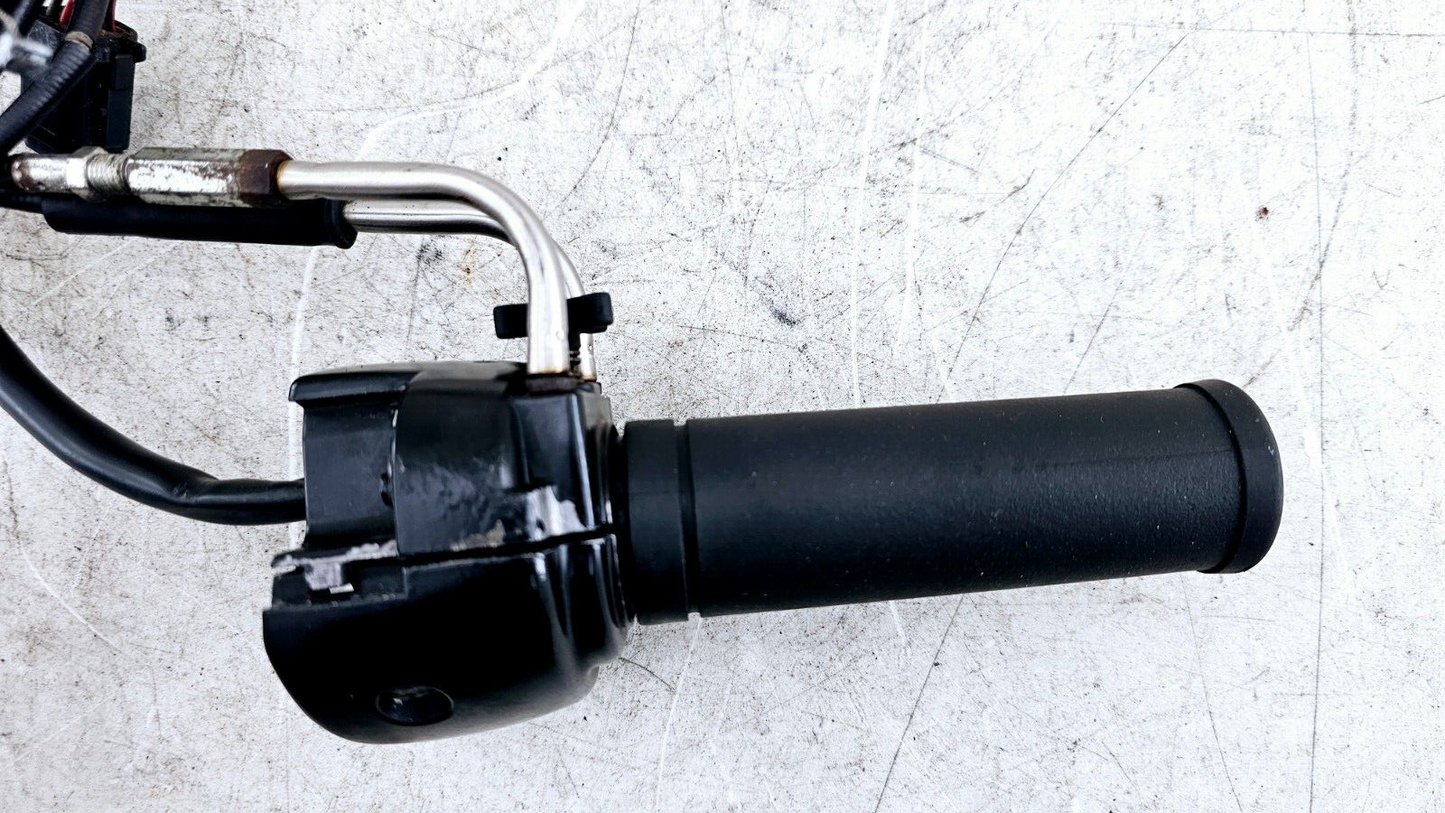 1999 HARLEY SOFTAIL Right Hand Controls Switch Housing Grips + Cables