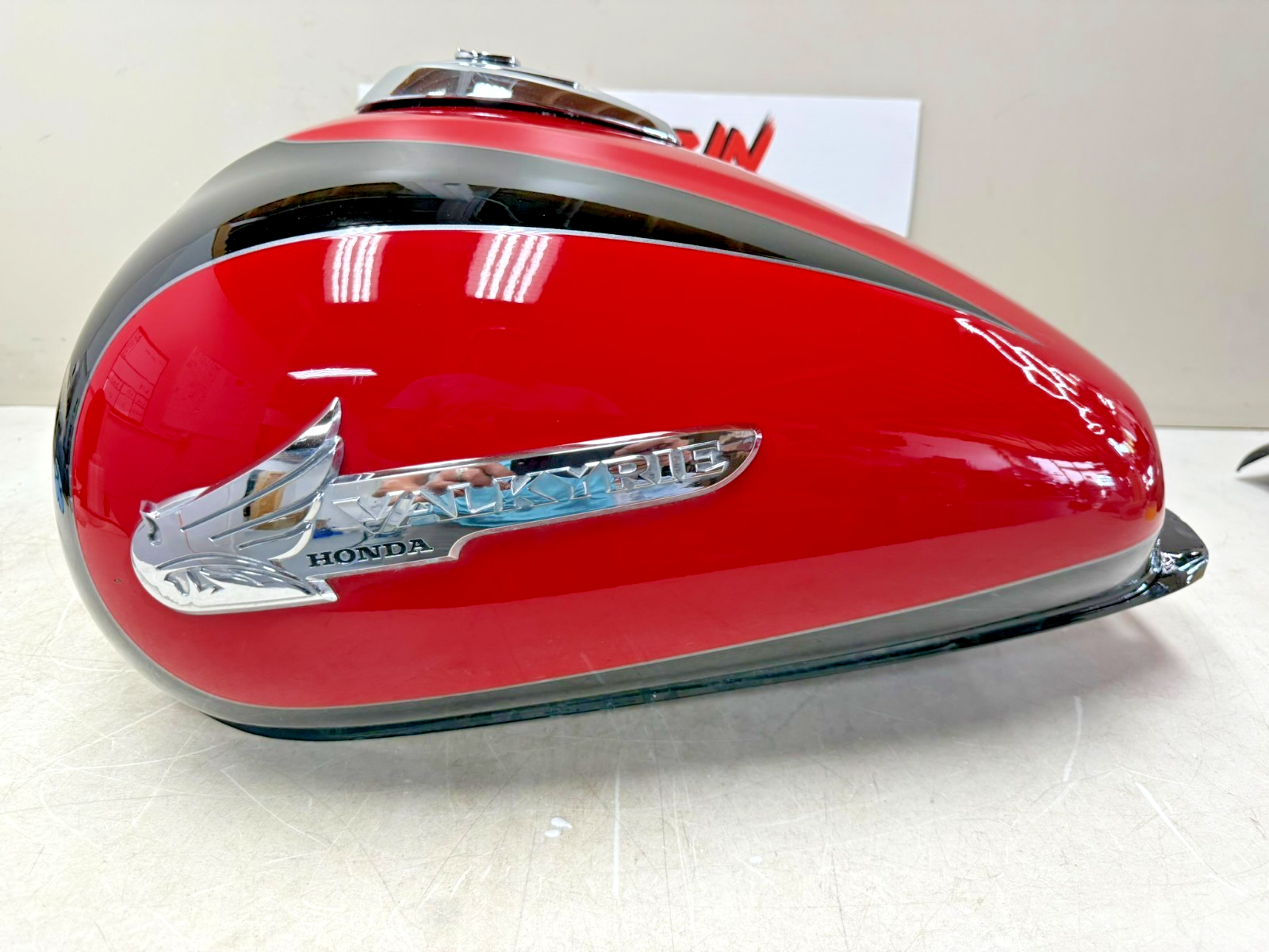 2001 HONDA VALKYRIE INTERSTATE Gas Fuel Tank  W/ key Petcock Level Sensor