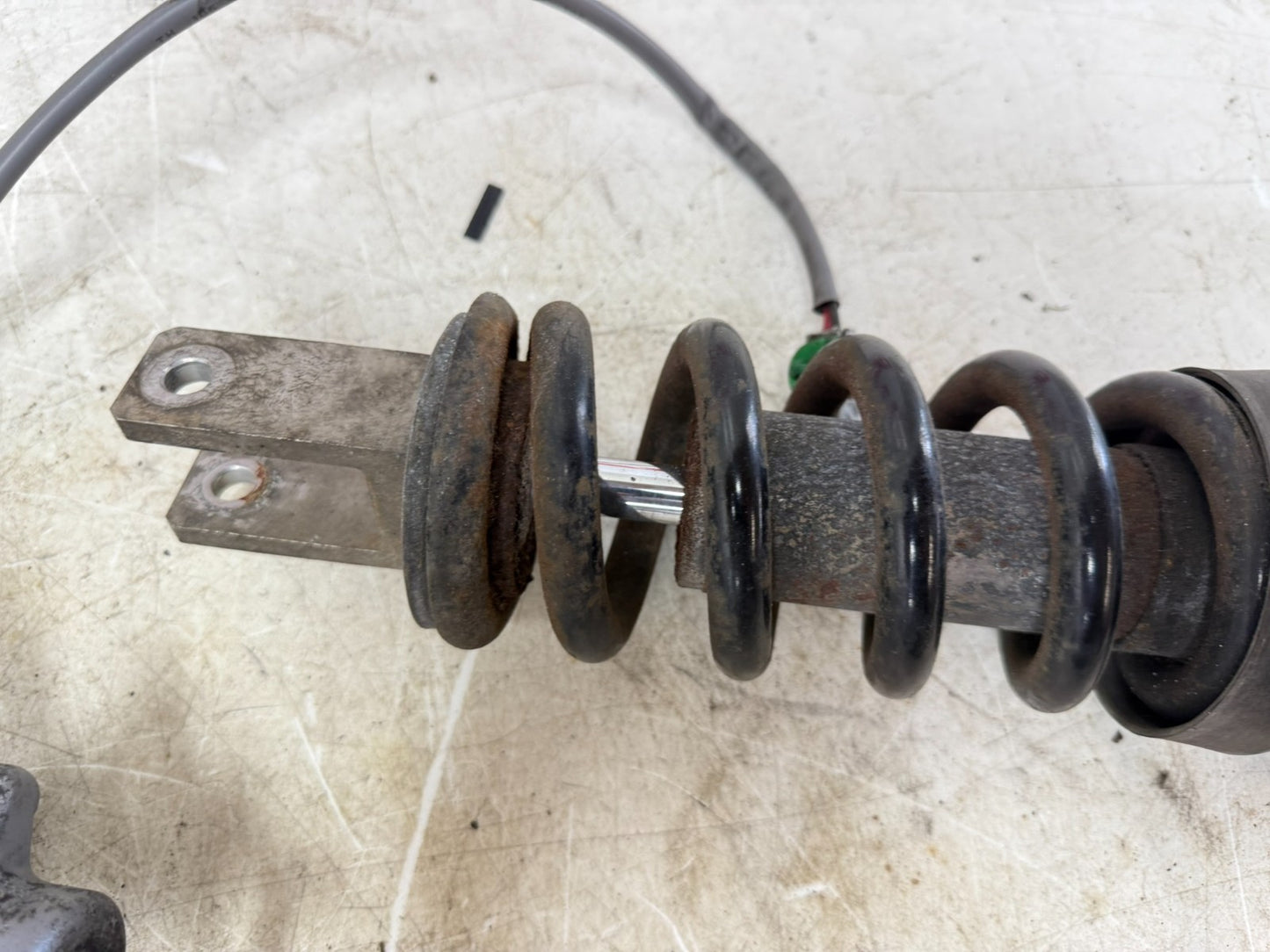 2002 Honda Goldwing GL1800 Rear Shock Absorber Suspension Linkage Link