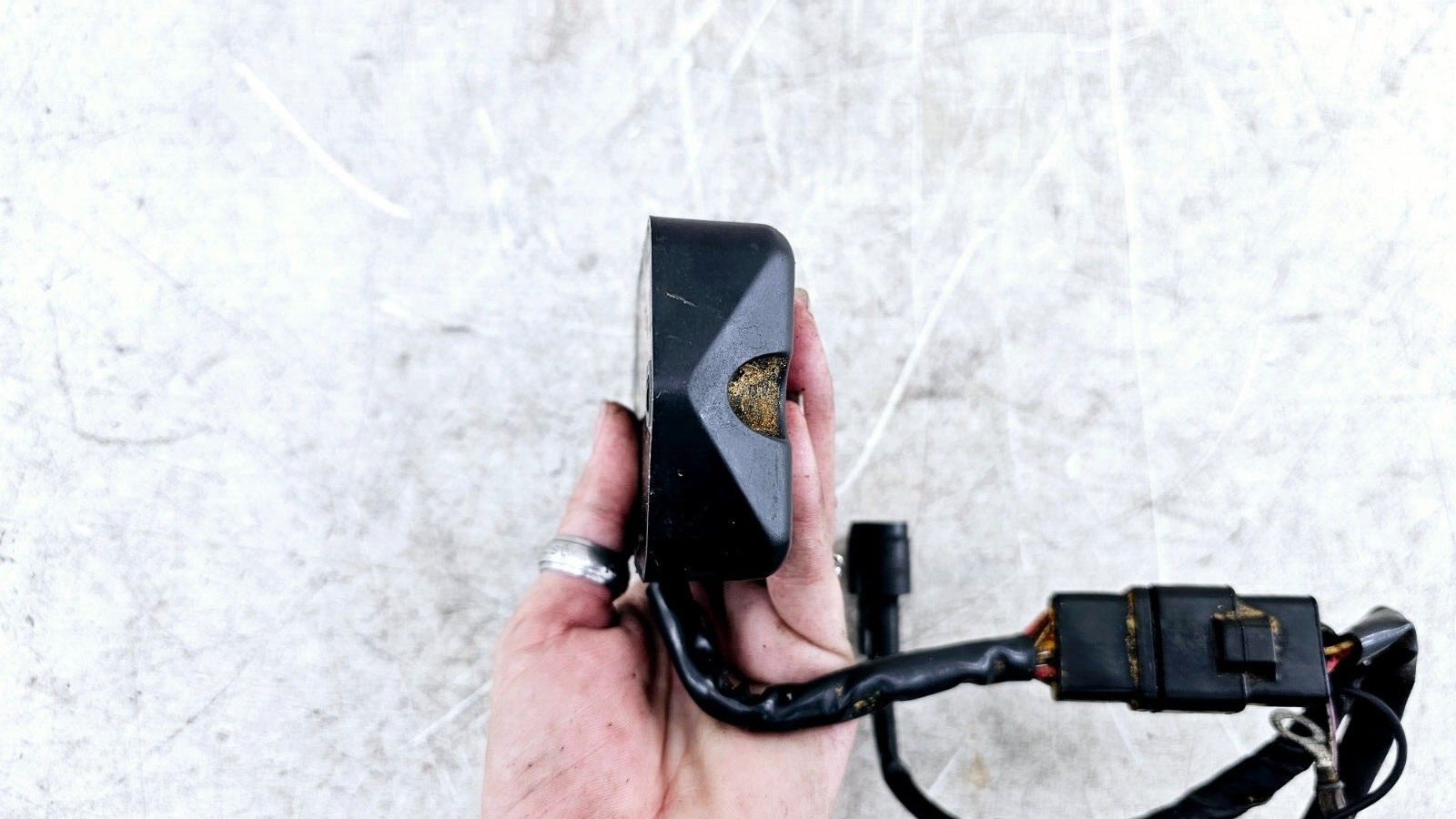 1995 HARLEY DYNA CONVERTIBLE Ignition Control Module 32421-85B 