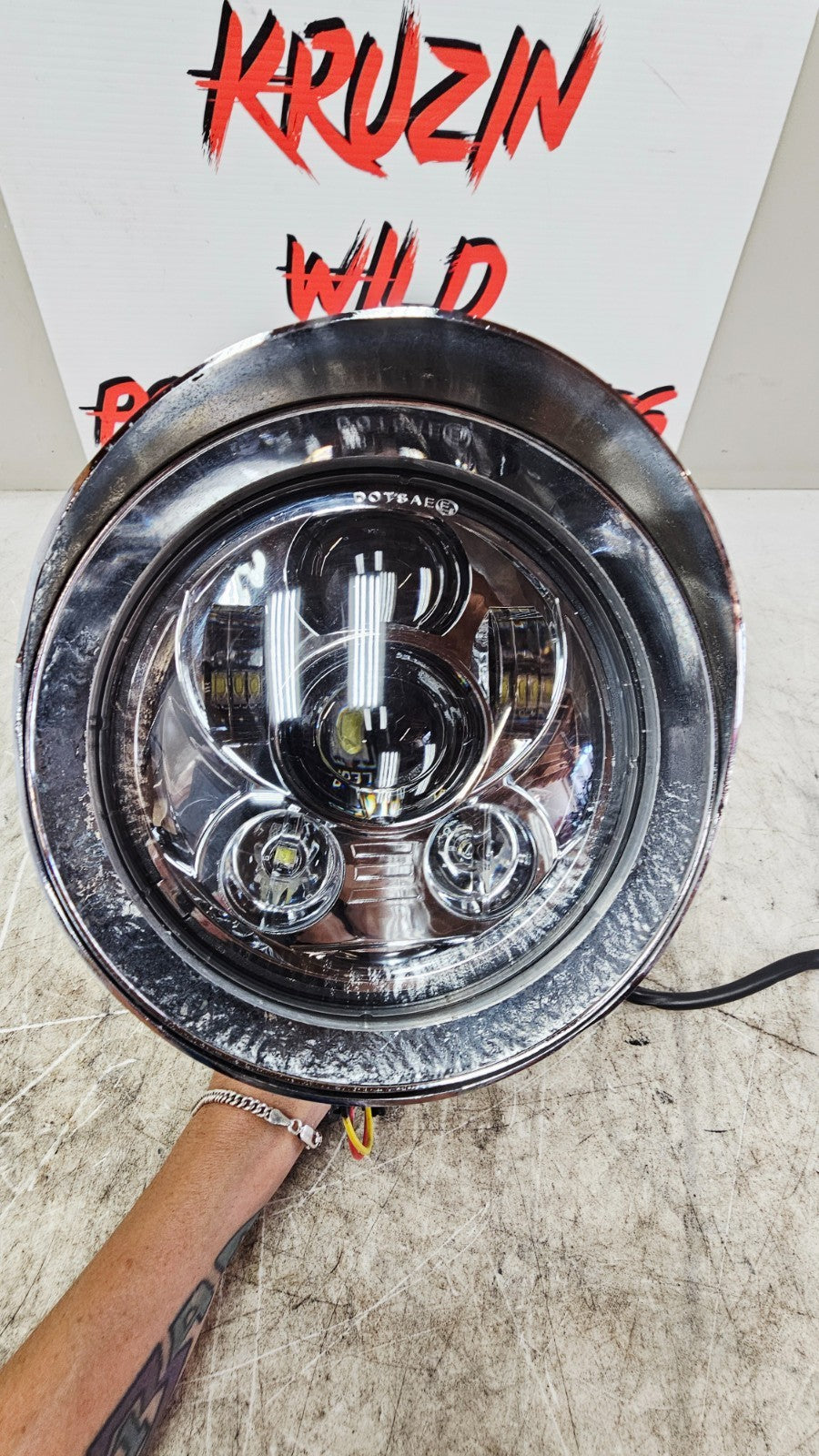 2000 HARLEY SOFTAIL DEUCE Front Headlight Head Light Lamp LED Bulb