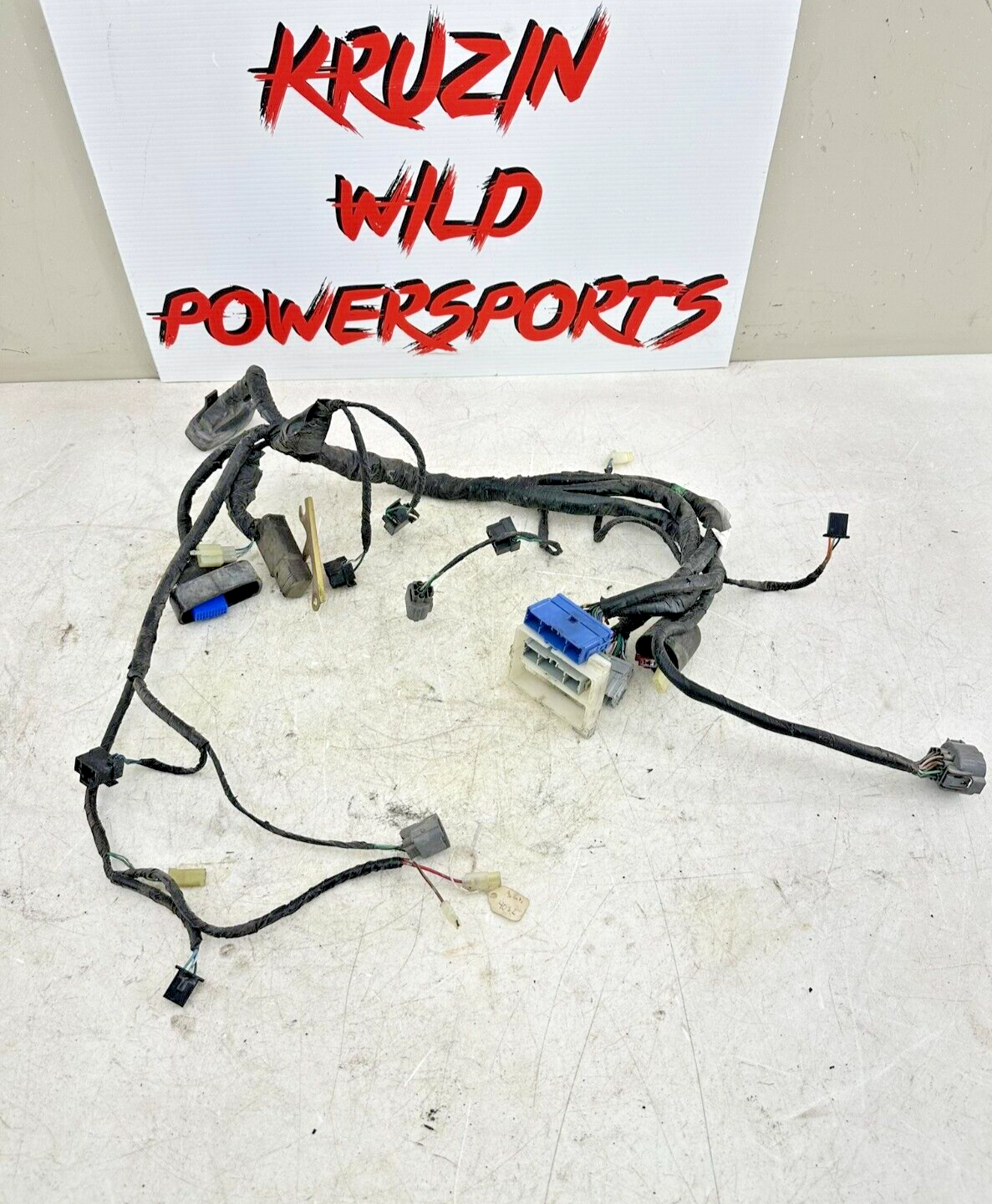 2004 Honda Goldwing GL1800 Main Upper Fairing Interconnect Wire Wiring Harness