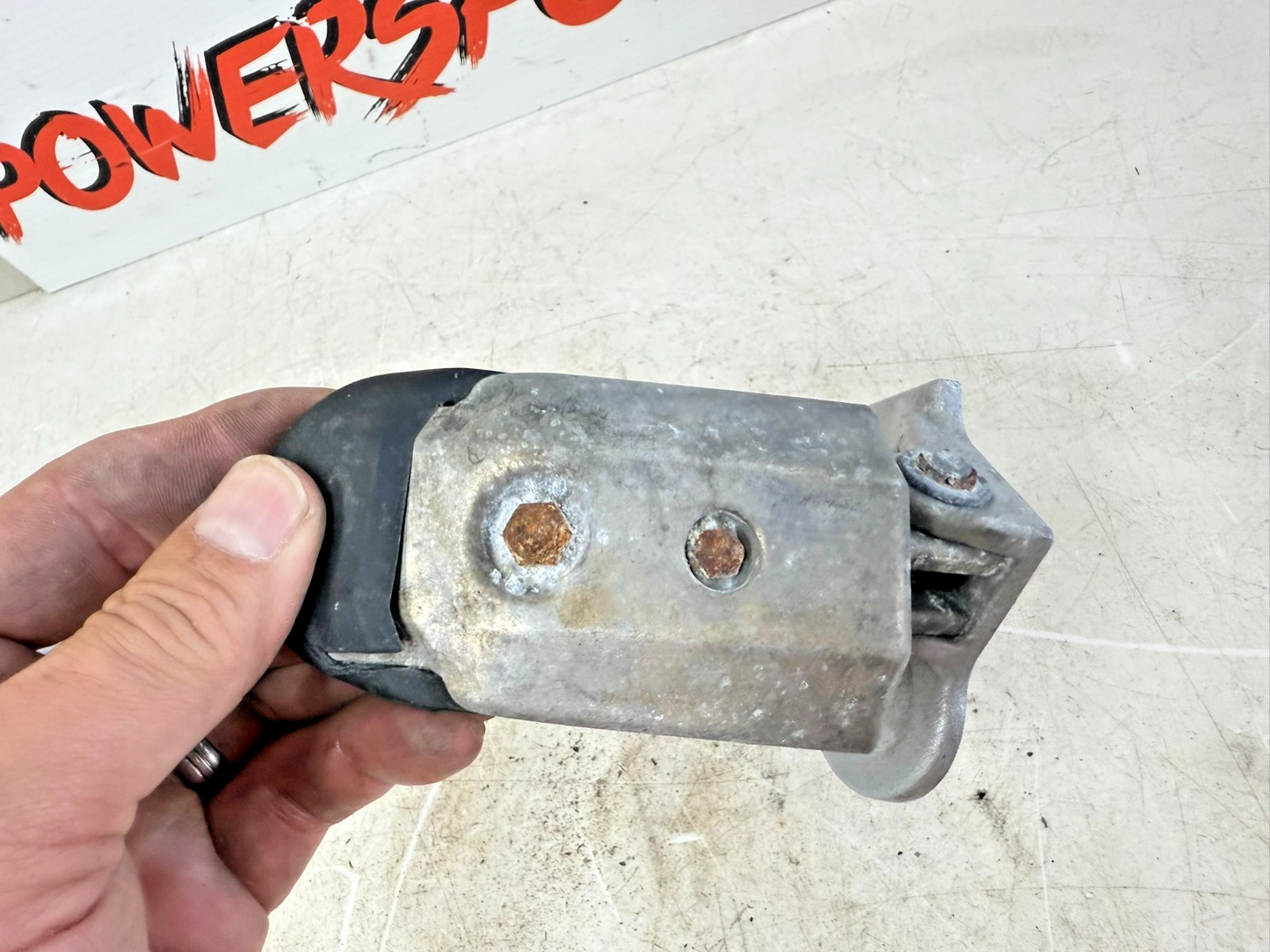 2002 Honda Goldwing GL1800 Front Driver Foot Peg & Mount Bracket Left Right Set