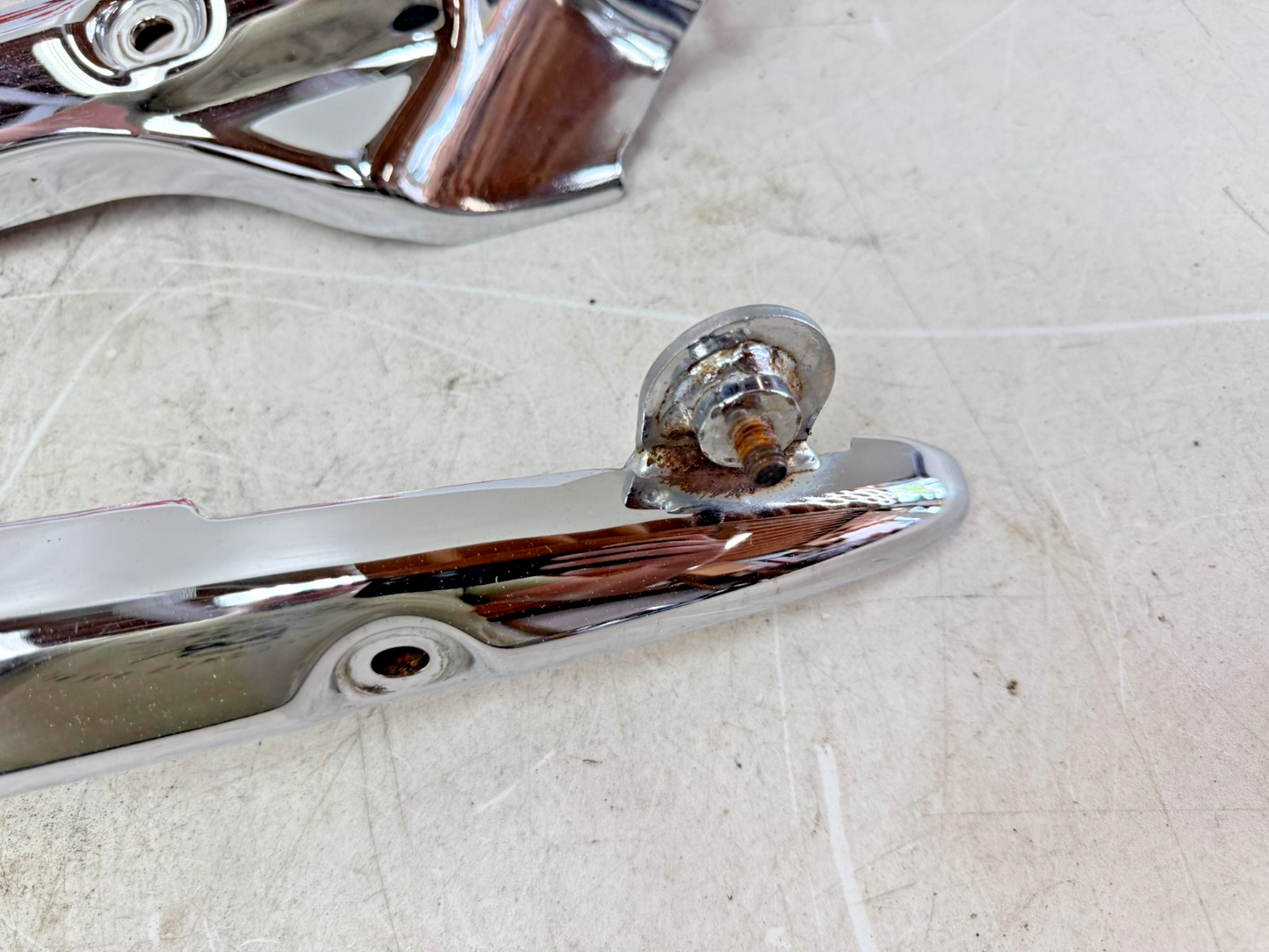 2001 HONDA VALKYRIE INTERSTATE Rear Fender Frame Bar Trunk Bracket Chrome