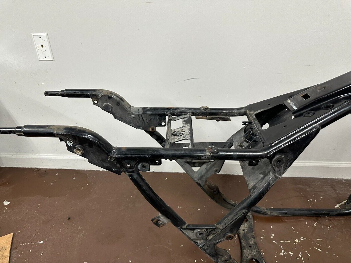 2004 HARLEY ELECTRA GLIDE Frame Chassis Straight