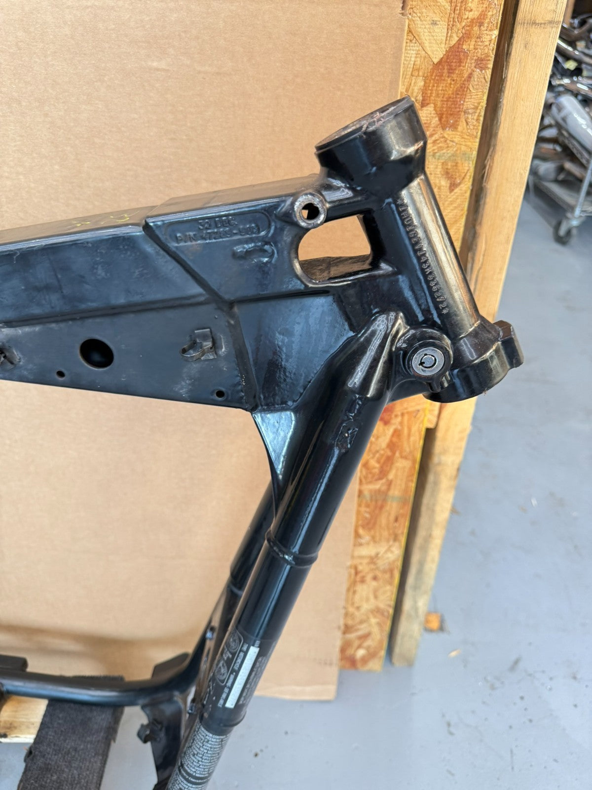 2003 HARLEY DYNA WIDE GLIDE Main Frame Chassis Straight OEM 32 degree