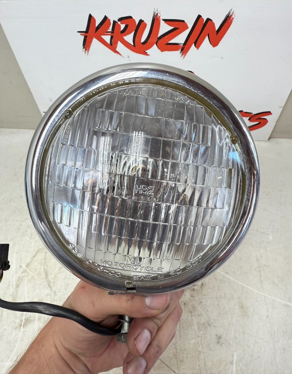 2003 HARLEY DYNA WIDE GLIDE Front Headlight Head Light Lamp
