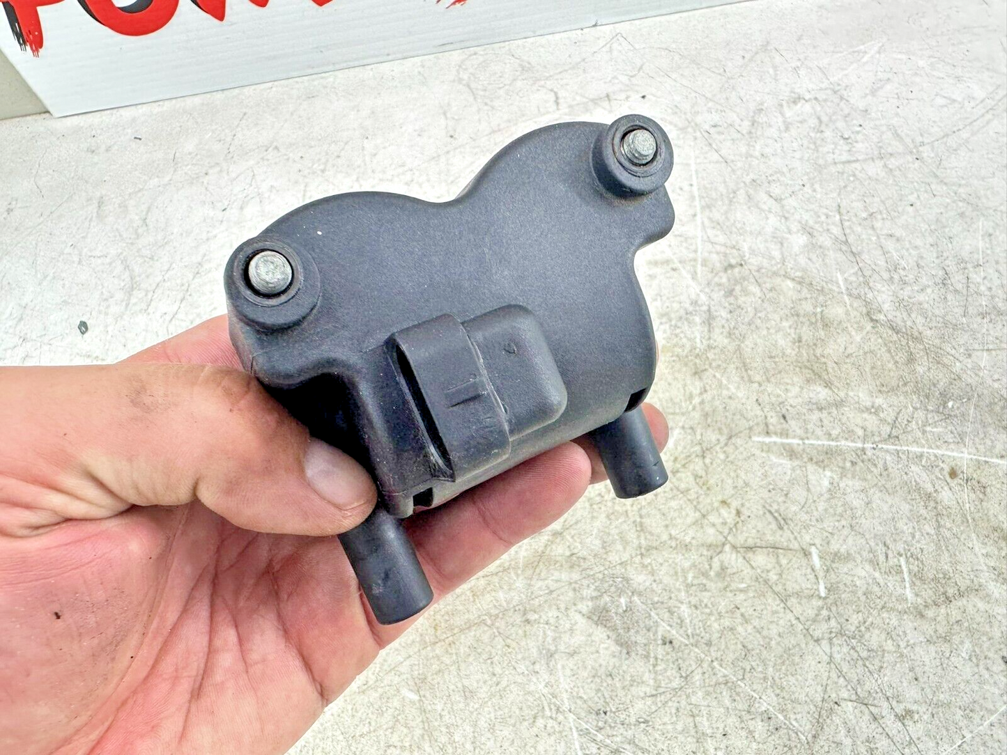 2002 HARLEY SOFTAIL OEM HD Ignition Coil