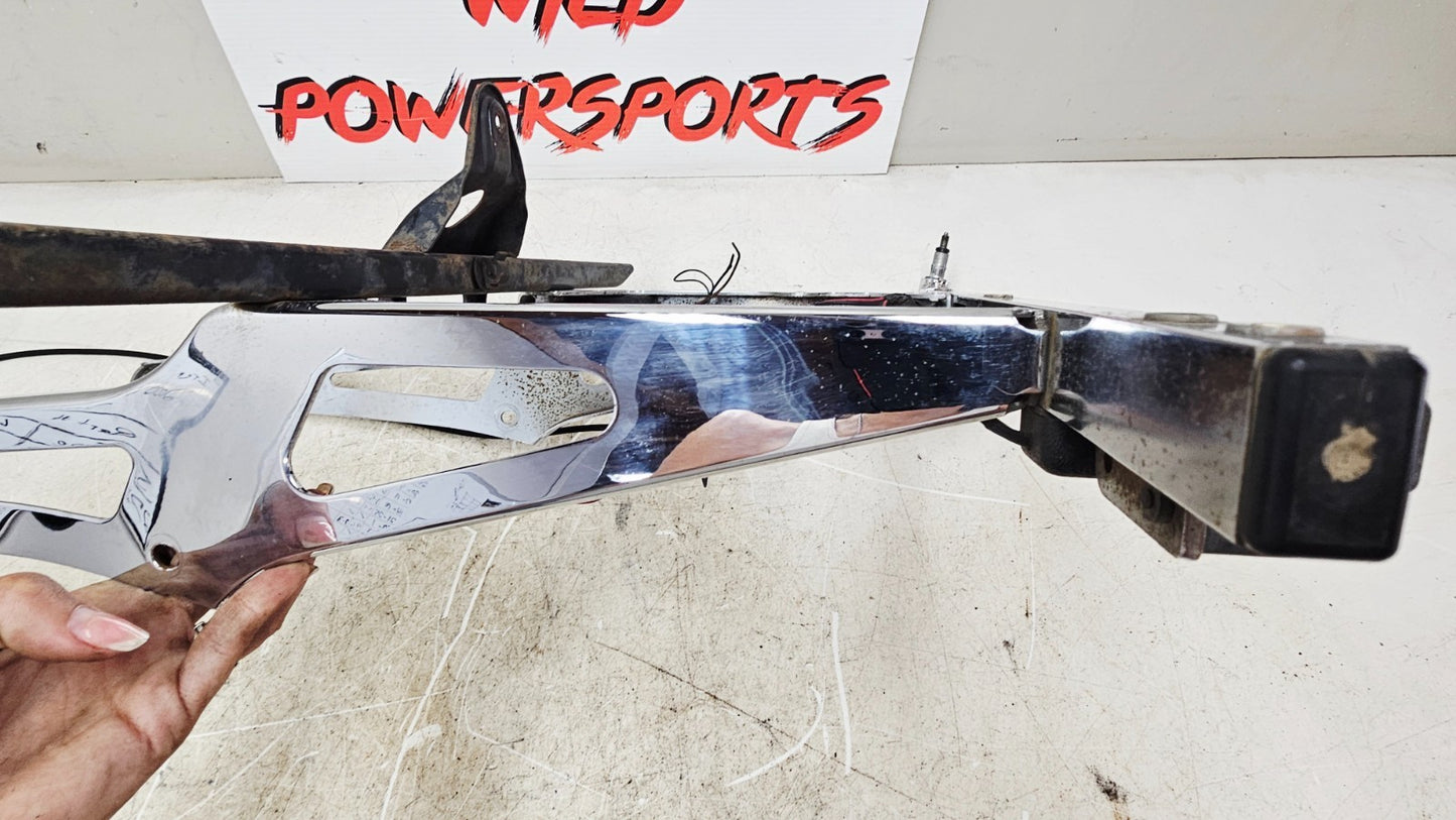 2000 HONDA VALKYRIE INTERSTATE Chrome Saddlebag Guard Luggage Rack Mount