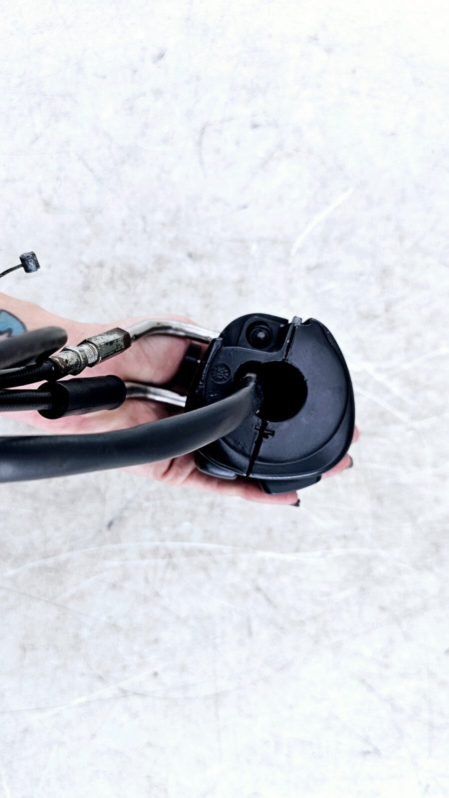 1999 HARLEY SOFTAIL Right Hand Controls Switch Housing Grips + Cables