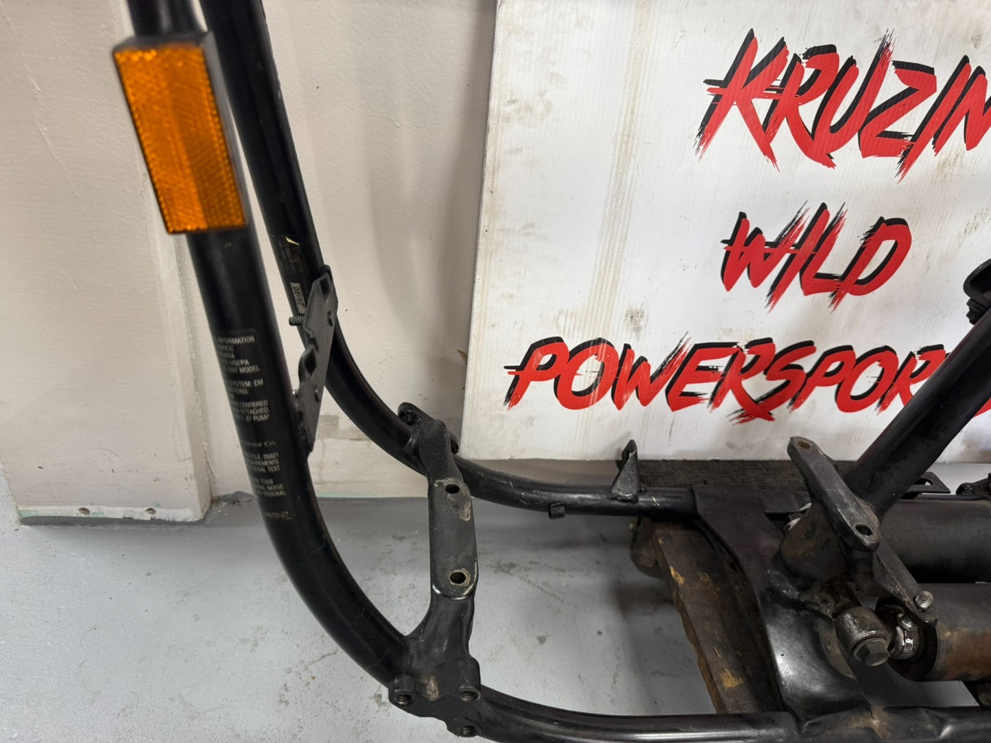 1997 HARLEY DAVIDSON SOFTAIL Main Frame Chassis Straight Not Wrecked