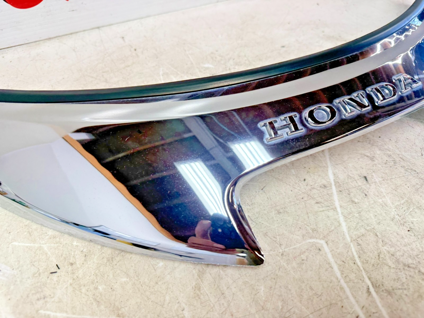 2001 HONDA VALKYRIE INTERSTATE Upper Fairing Windshield Trim Garnish Chrome