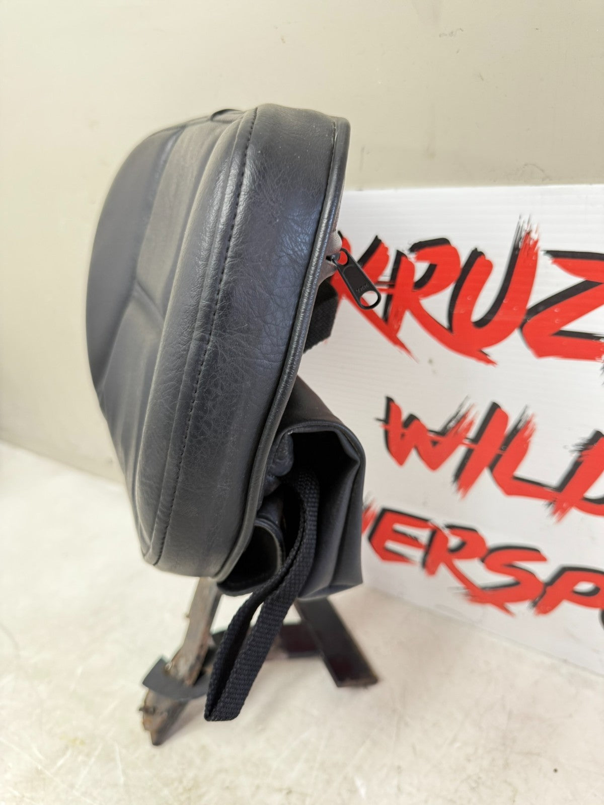 2002 Honda Goldwing GL1800 Utopia Backrest Pad w/ Pouch & MTG Bracket