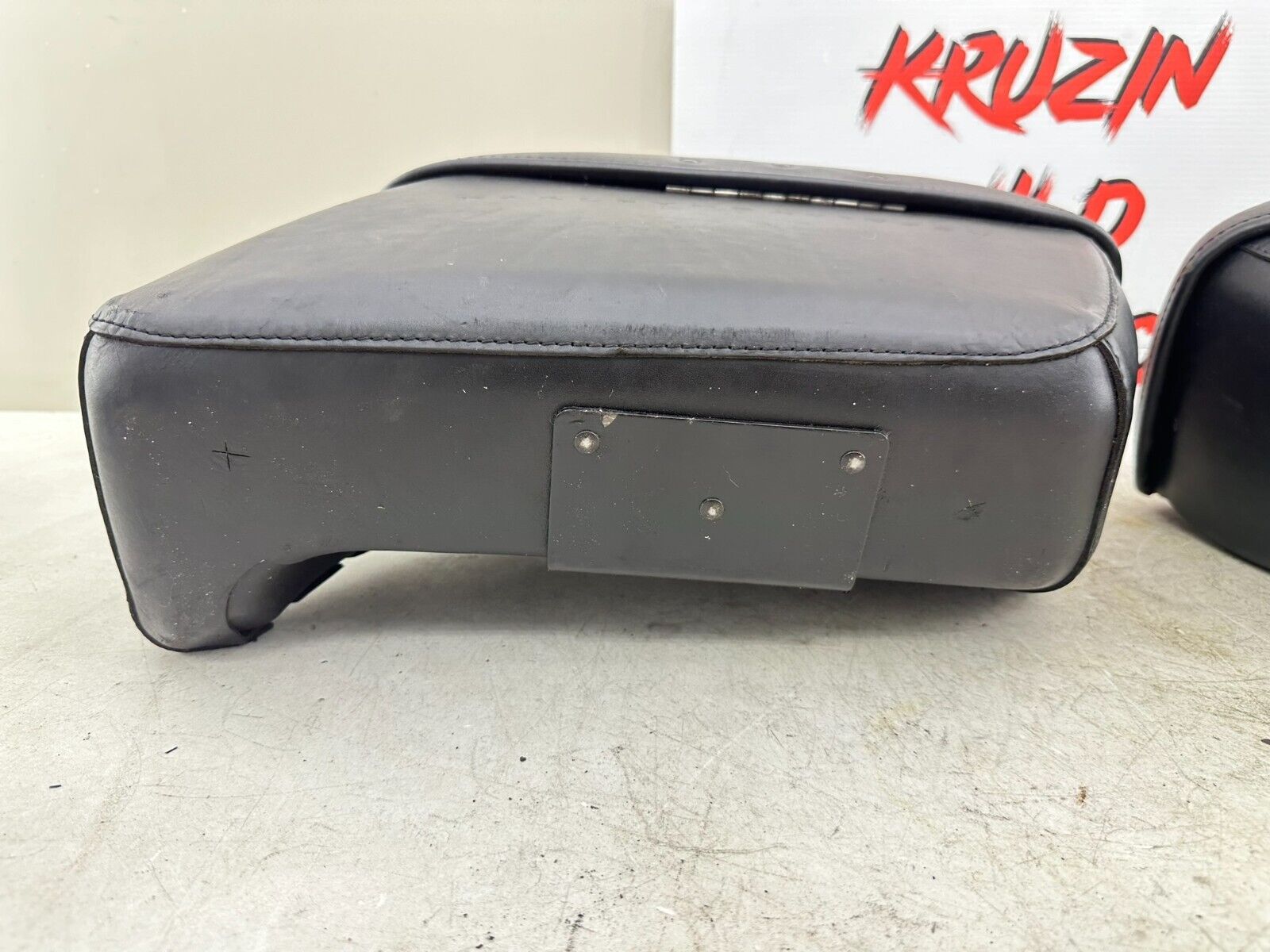 1999 HARLEY SOFTAIL OEM HD Genuine Hard Leather Saddlebags