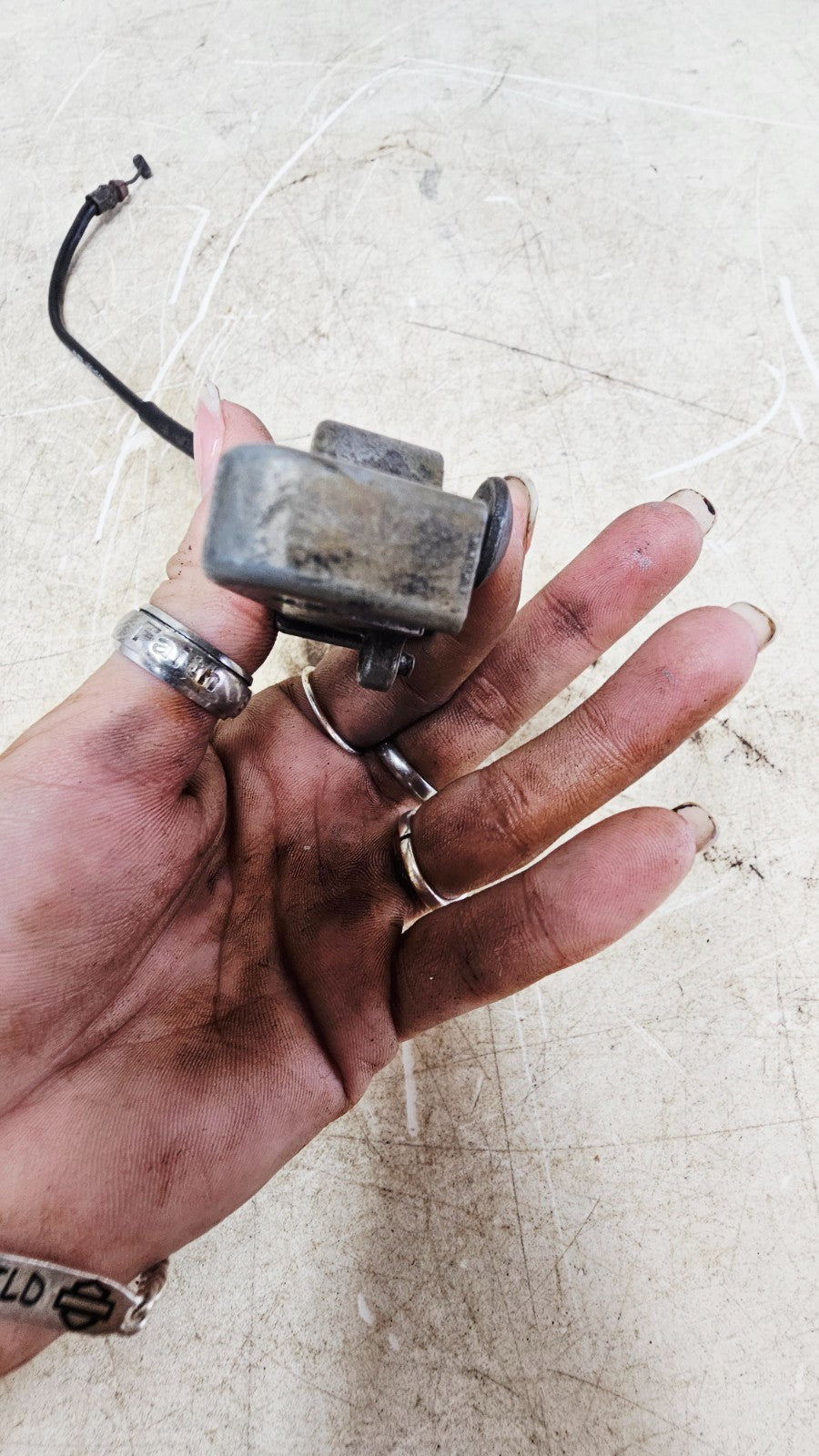 2000 HONDA VALKYRIE INTERSTATE Seat Latch Release Mount Bracket + Cable