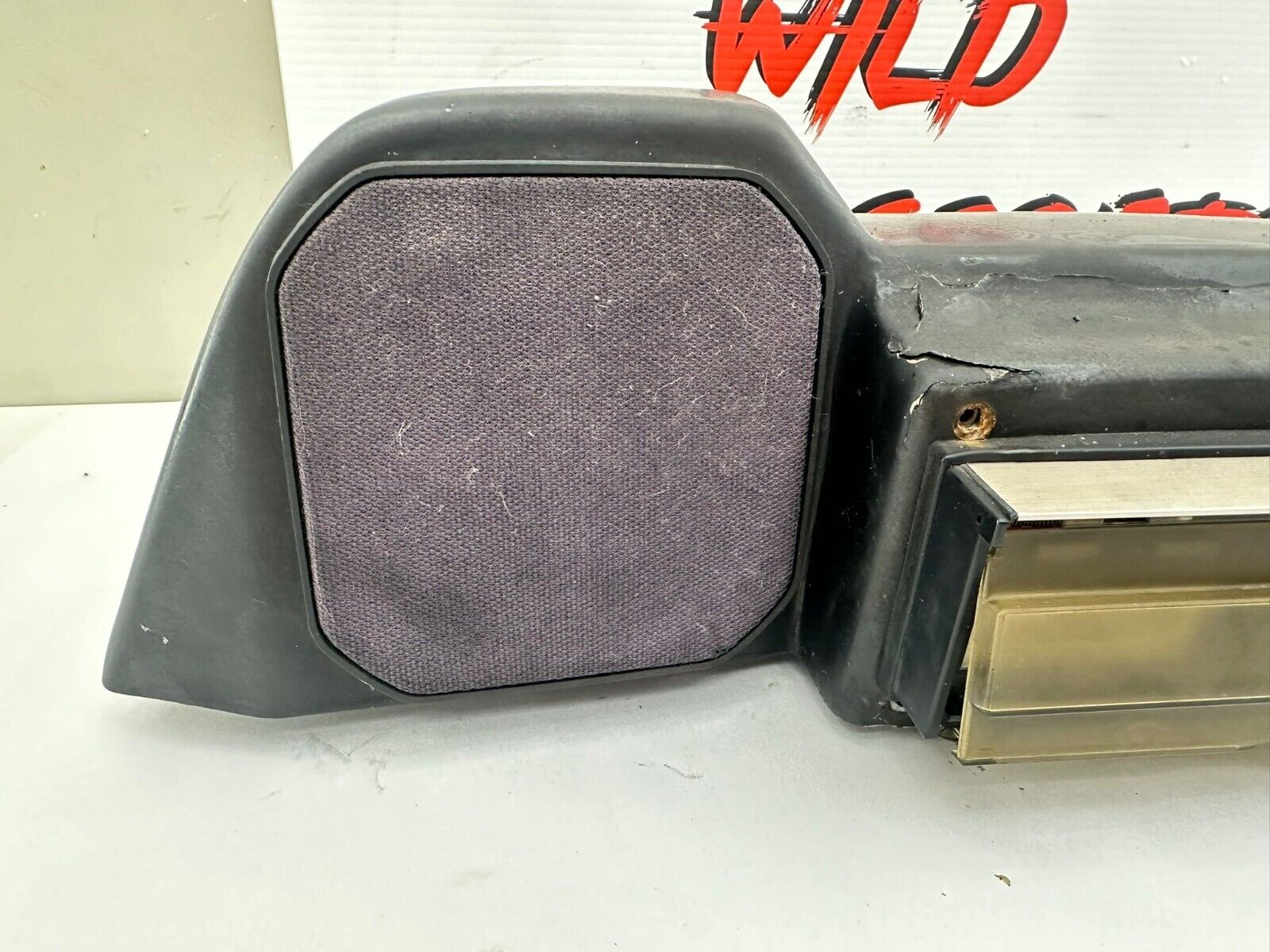 1990 HARLEY ELECTRA TOUR GLIDE Tour Glide Inner Fiaring Cowling Radio + Caddy