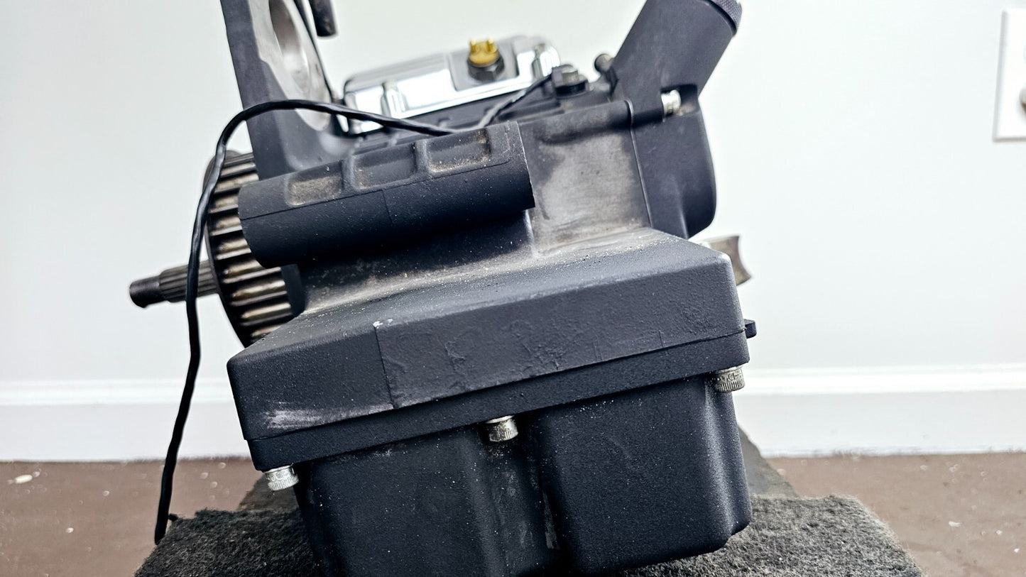 2002 HARLEY ELECTRA GLIDE OEM 5 Speed Transmission Gearbox 35086-99