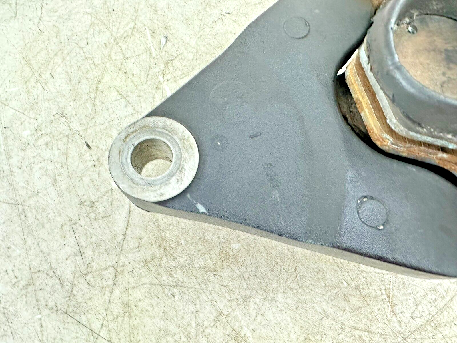 1995 HARLEY SOFTAIL Rear Brake Caliper + Mounting Bracket