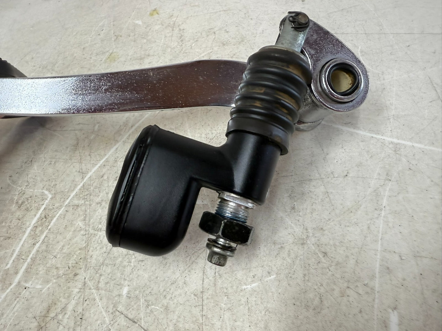 2003 HARLEY ELECTRA GLIDE Rear Brake Pedal & Master Cylinder