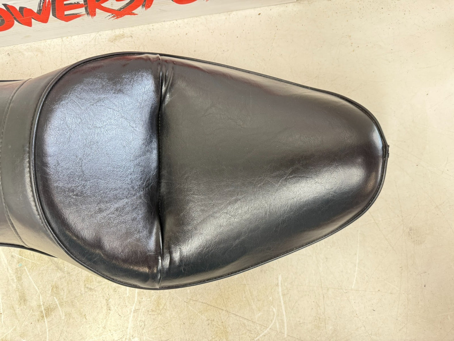 2003 HARLEY DYNA WIDE GLIDE Front Driver Passenger Seat Saddle NO RIPS HOLES
