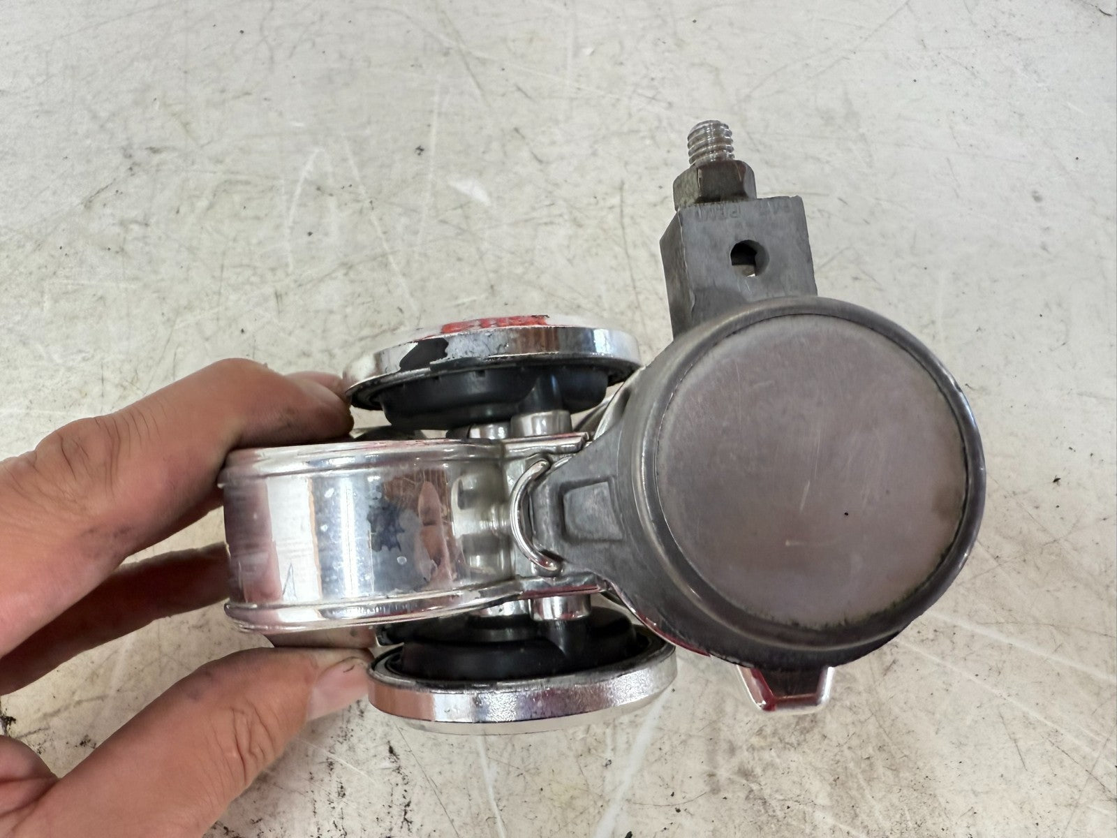 2003 HARLEY ELECTRA GLIDE Compact Mini Air Horn Chrome