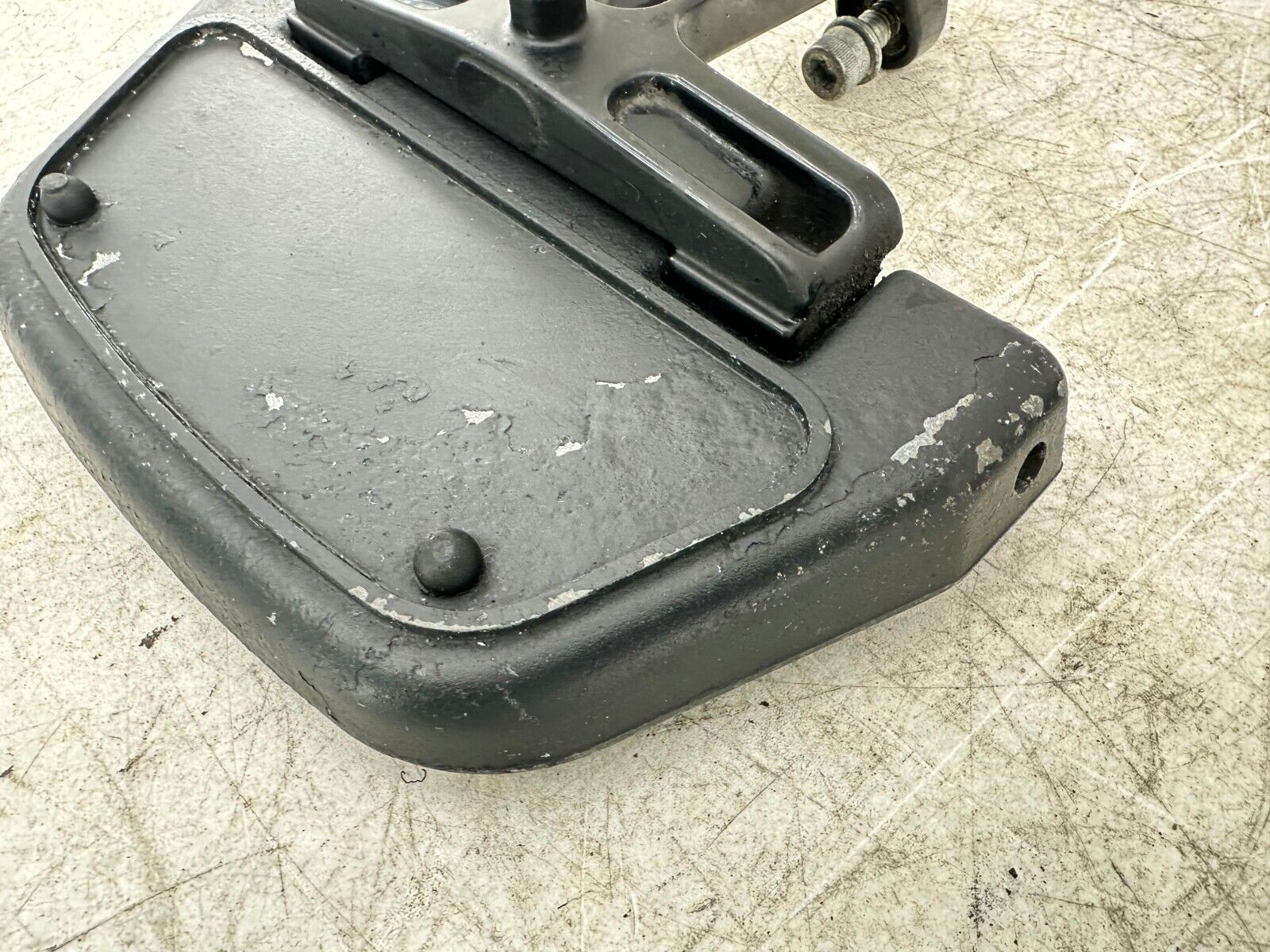 1999 HARLEY FLH ELECTRA GLIDE OEM HD Passenger Floorboard Foot Rest Pedal Pad