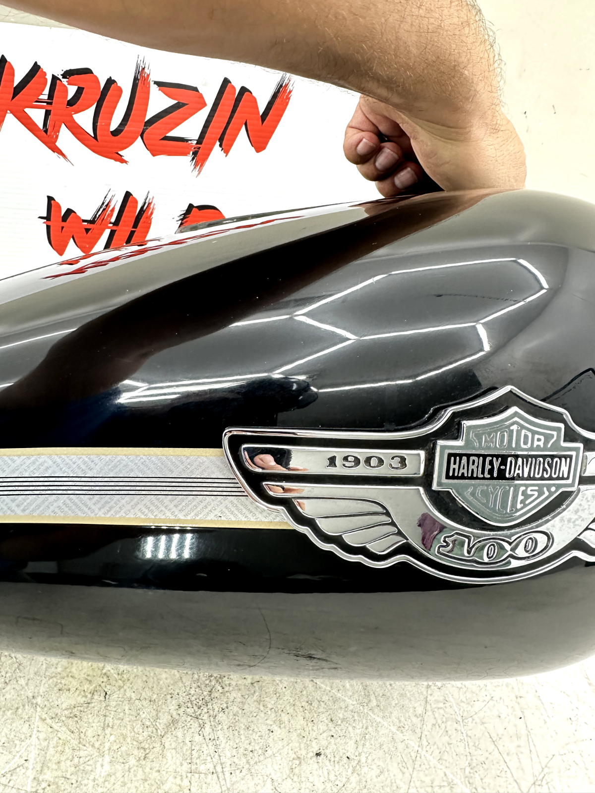 2003 HARLEY ELECTRA GLIDE  100 Anniversary Gas Fuel Tank Carburated Black