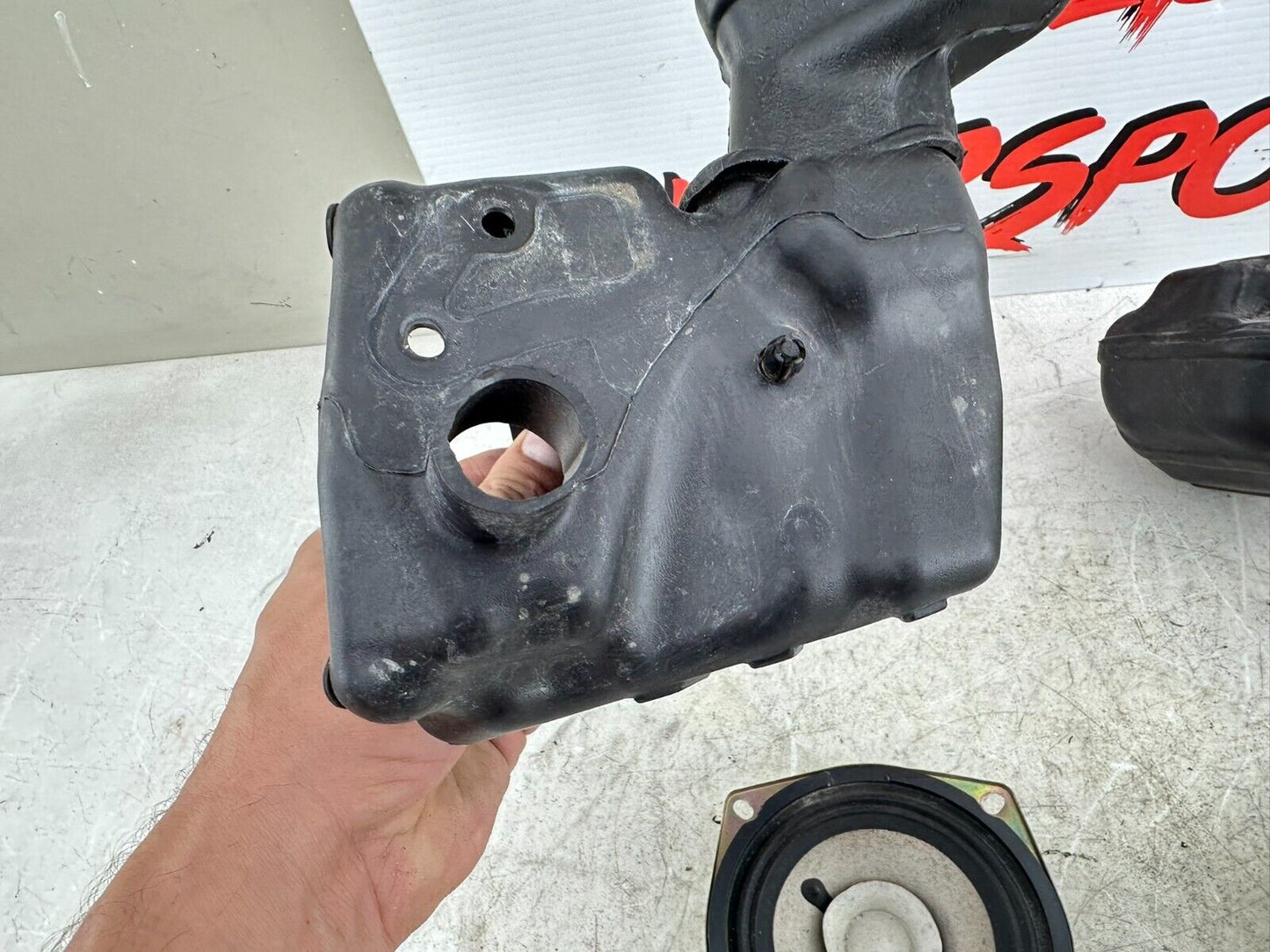 2004 Honda Goldwing GL1800 Right Left Front Driver Speaker + Box