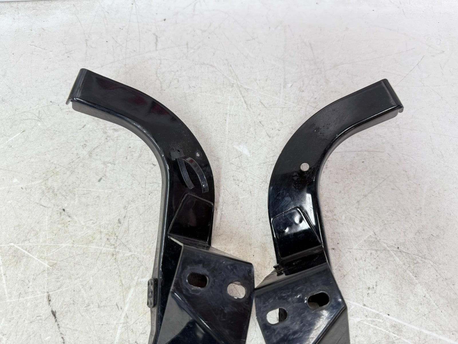 2003 HARLEY ELECTRA GLIDE Inner Batwing Fairing Bracket Support Right & Left