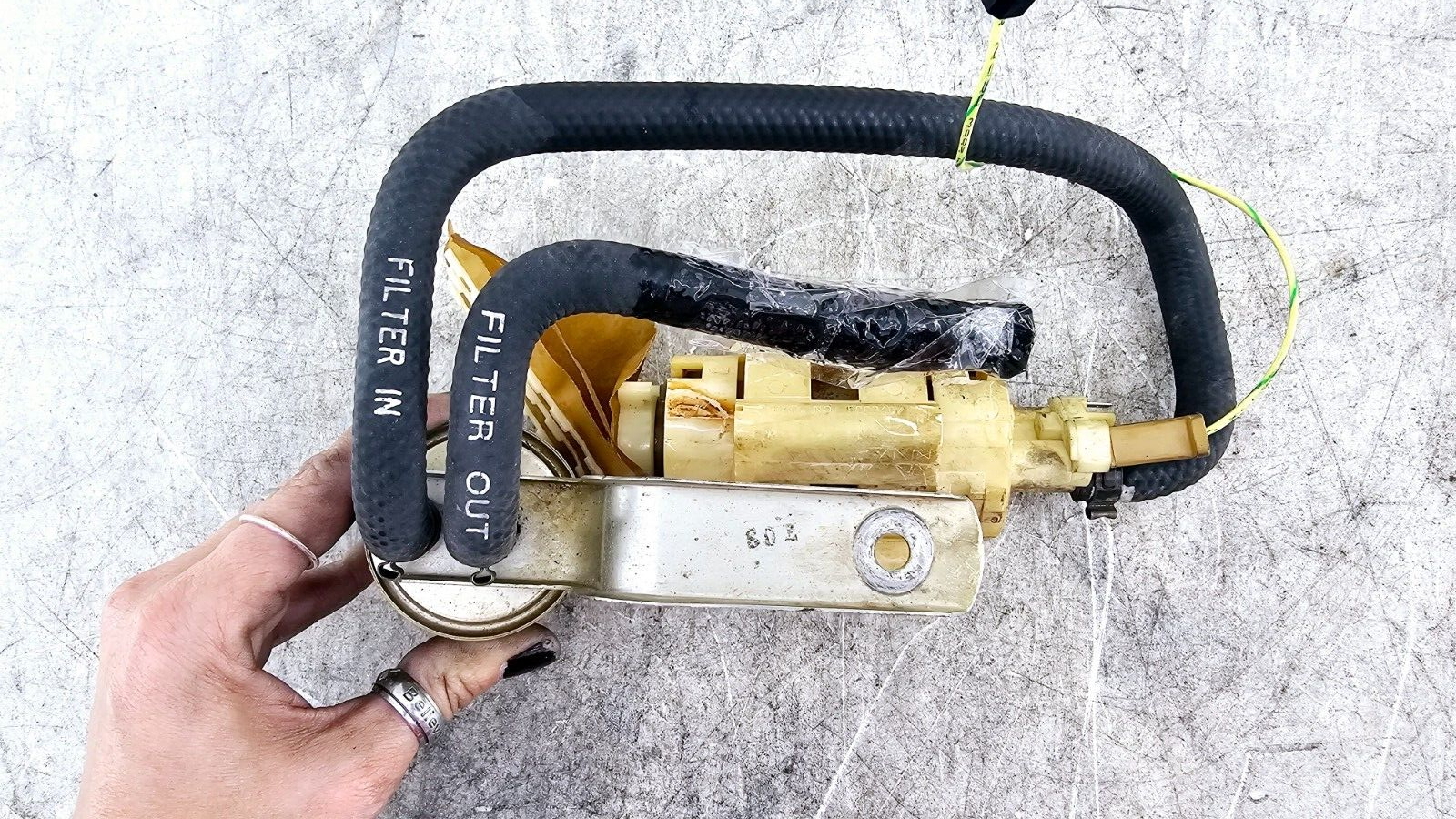 1998 HARLEY FLH ROADKING Fuel Pump Sending Unit OEM HD