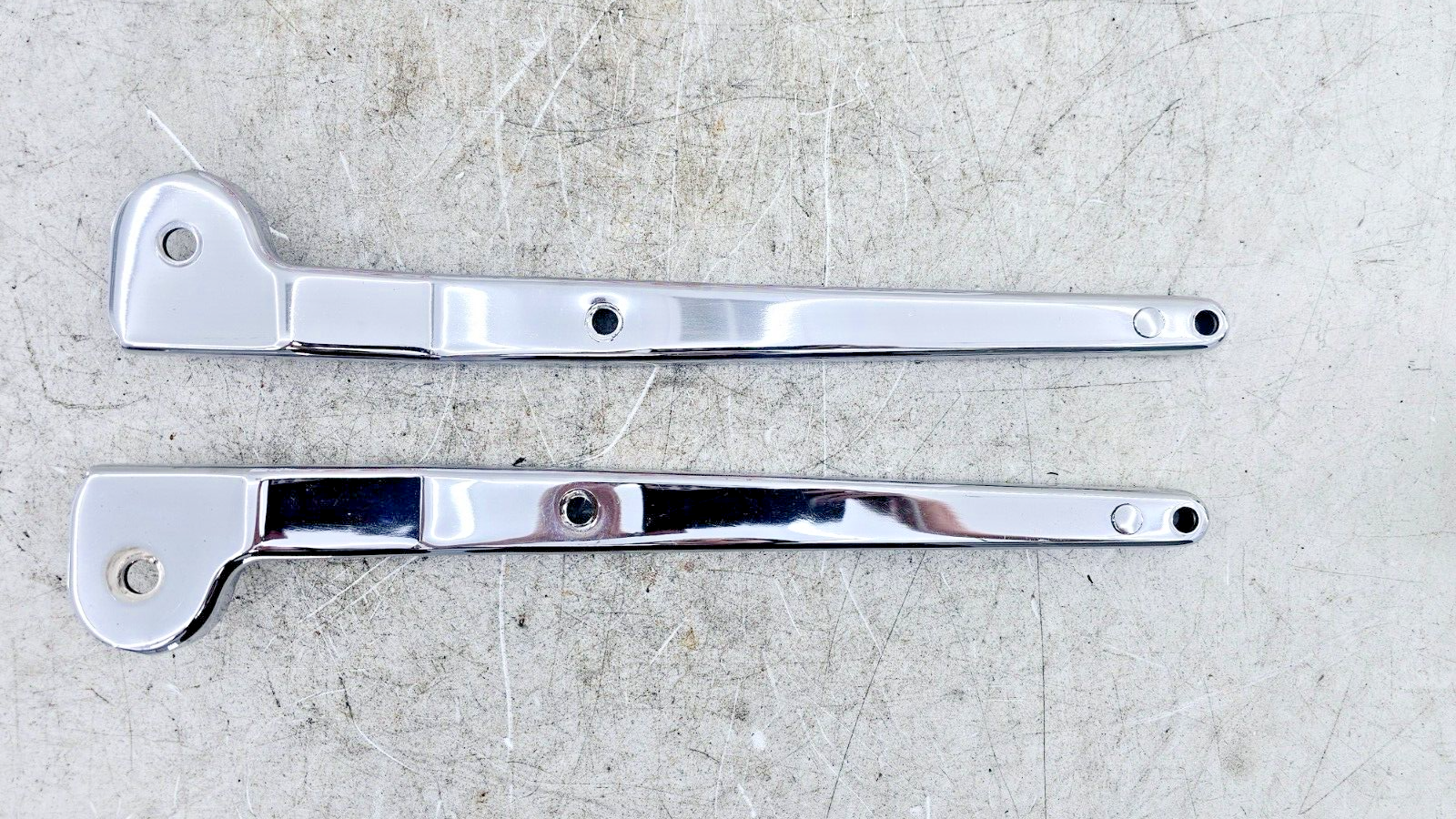 1995 HARLEY DYNA CONVERTIBLE Chrome Rear Fender Frame Strut Arm Bars