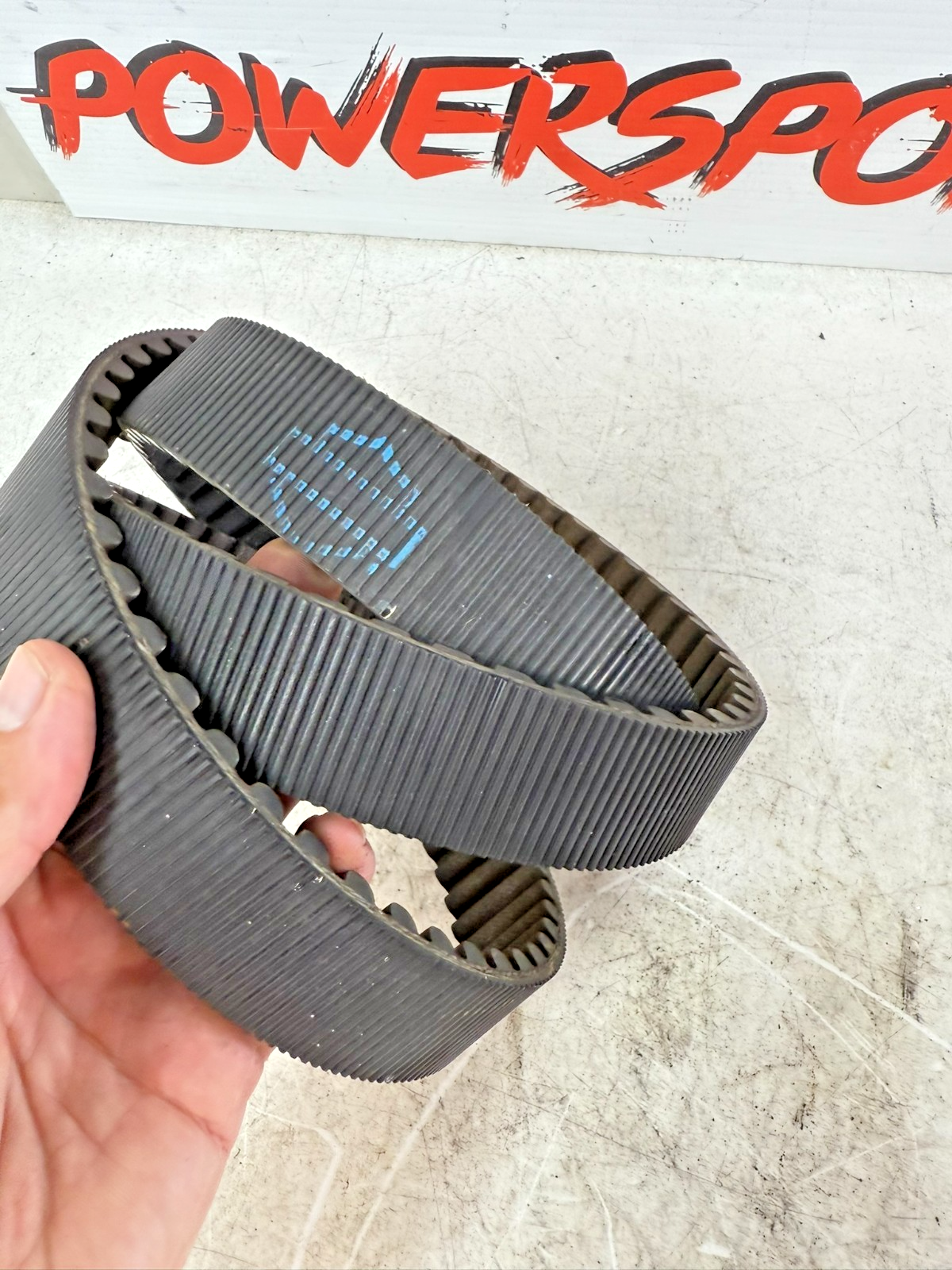 1997 HARLEY DAVIDSON SOFTAIL OEM Final Drive Belt 130T 1 1/2" Wide