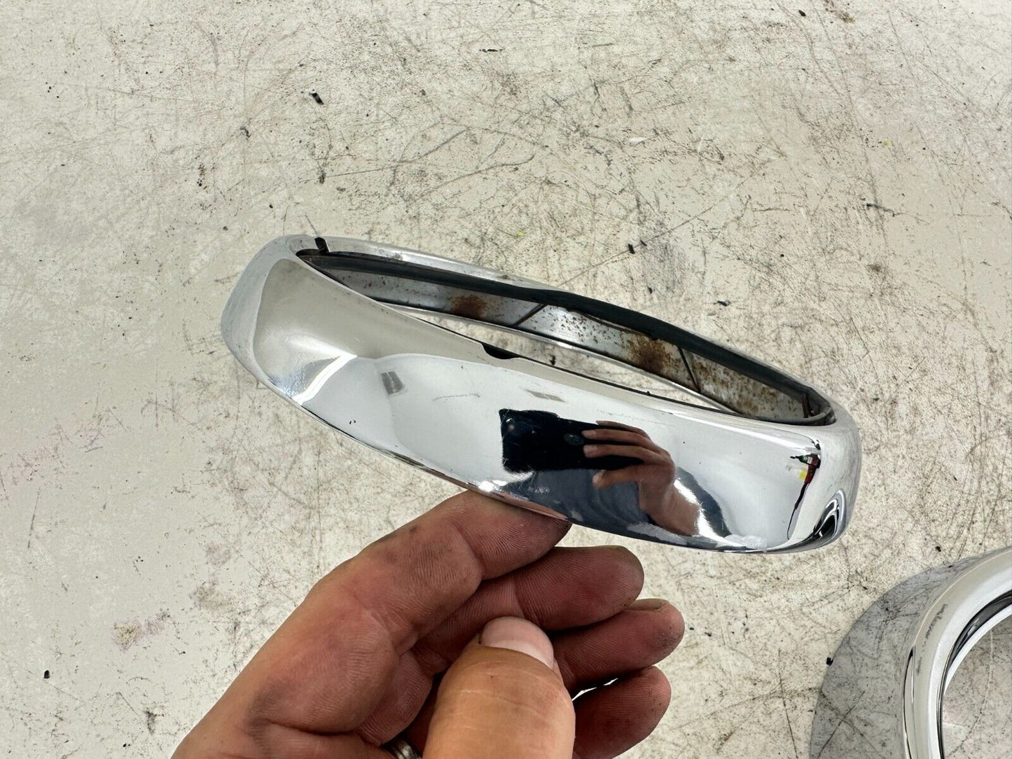 1999 HARLEY FLH ELECTRA GLIDE Chrome Headlight Trim