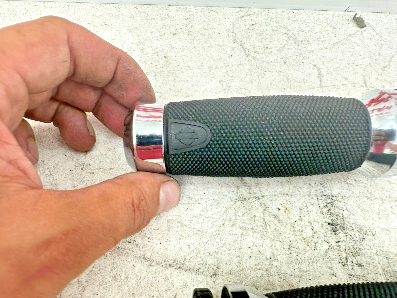 2001 HARLEY SOFTAIL Chrome Rubber ISO HD Grips