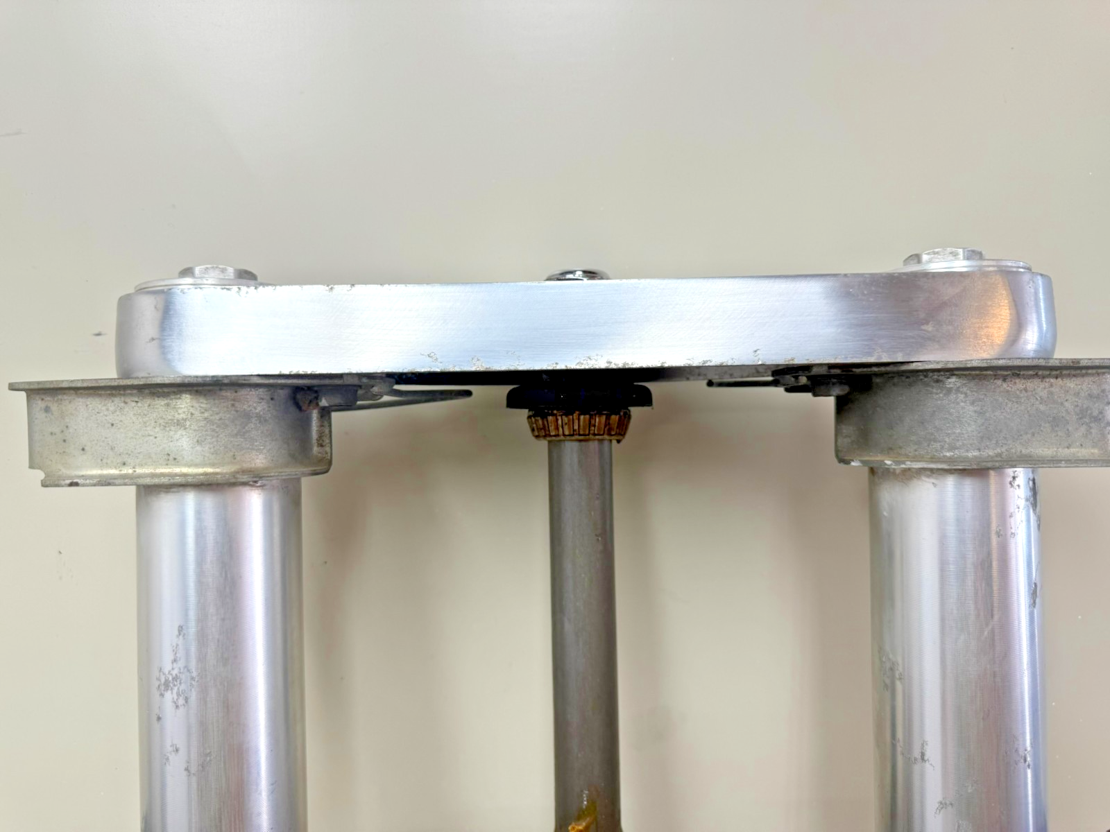 2001 HONDA VALKYRIE INTERSTATE Front End Forks Triple Tree Clamp Straight