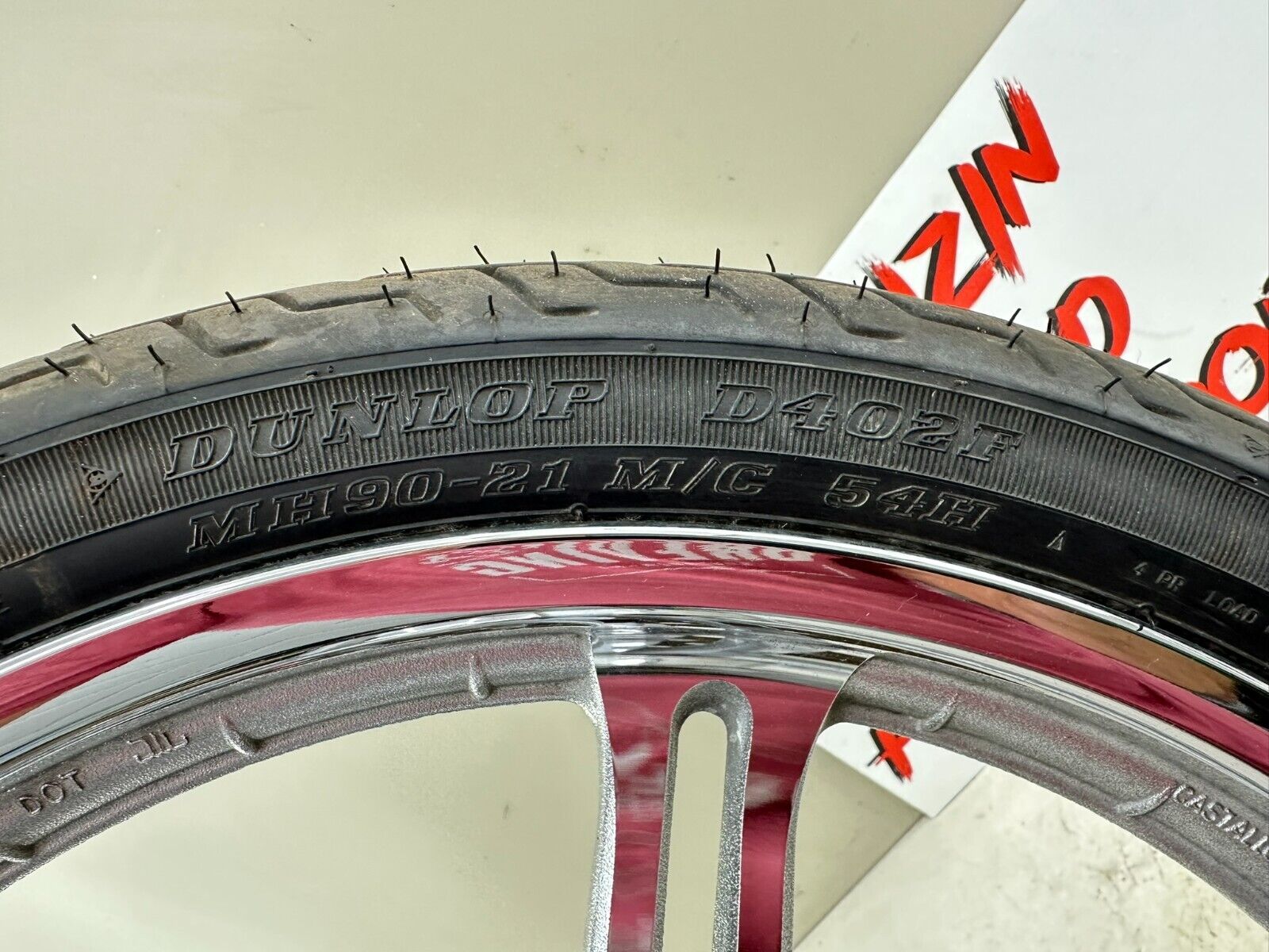 2002 HARLEY DYNA LOW RIDER 21" Slotted 6 Spoke Front Wheel Rim Tire 00 Up Front