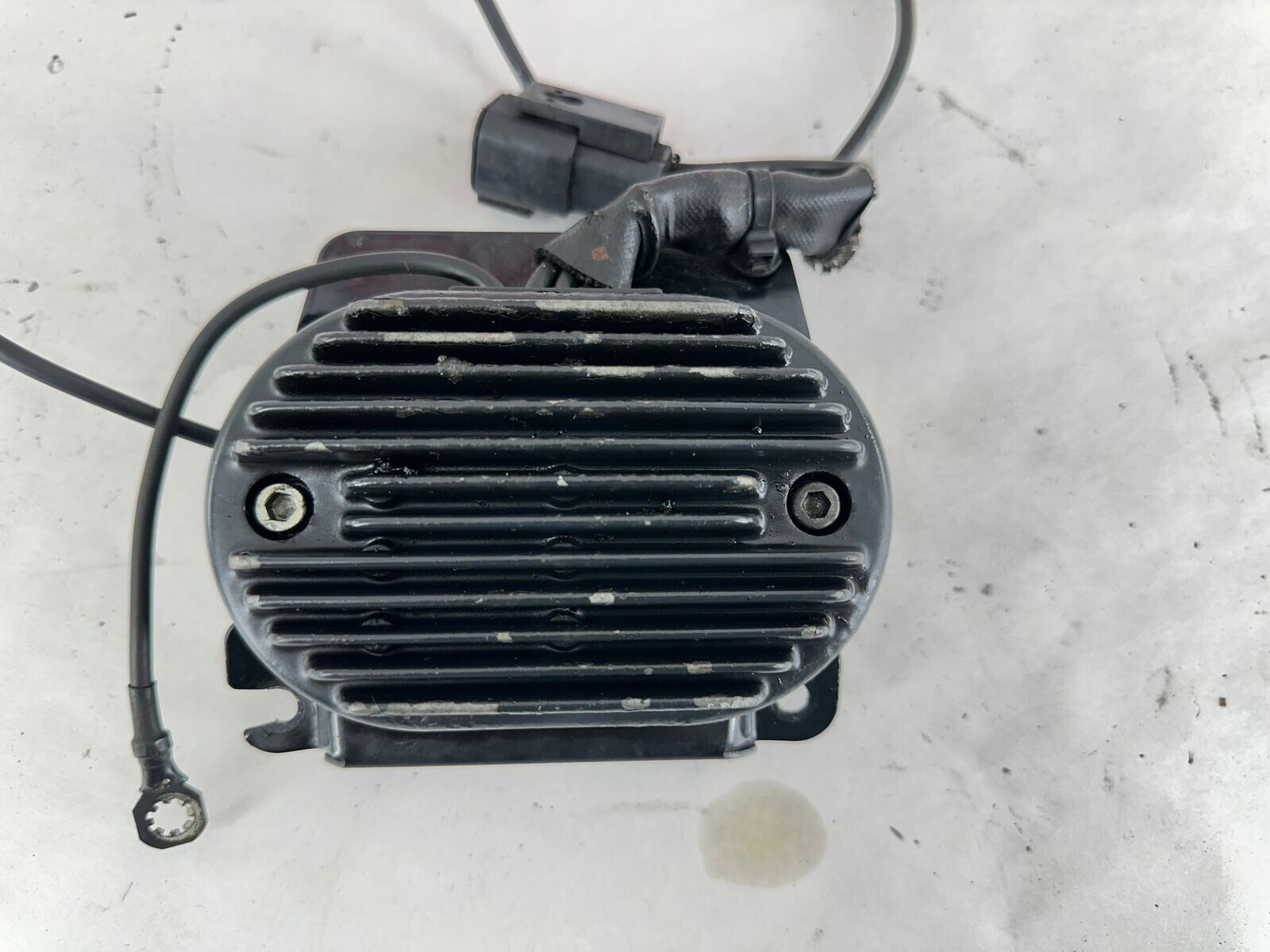 2001 HARLEY SOFTAIL Battery Voltage Regulator