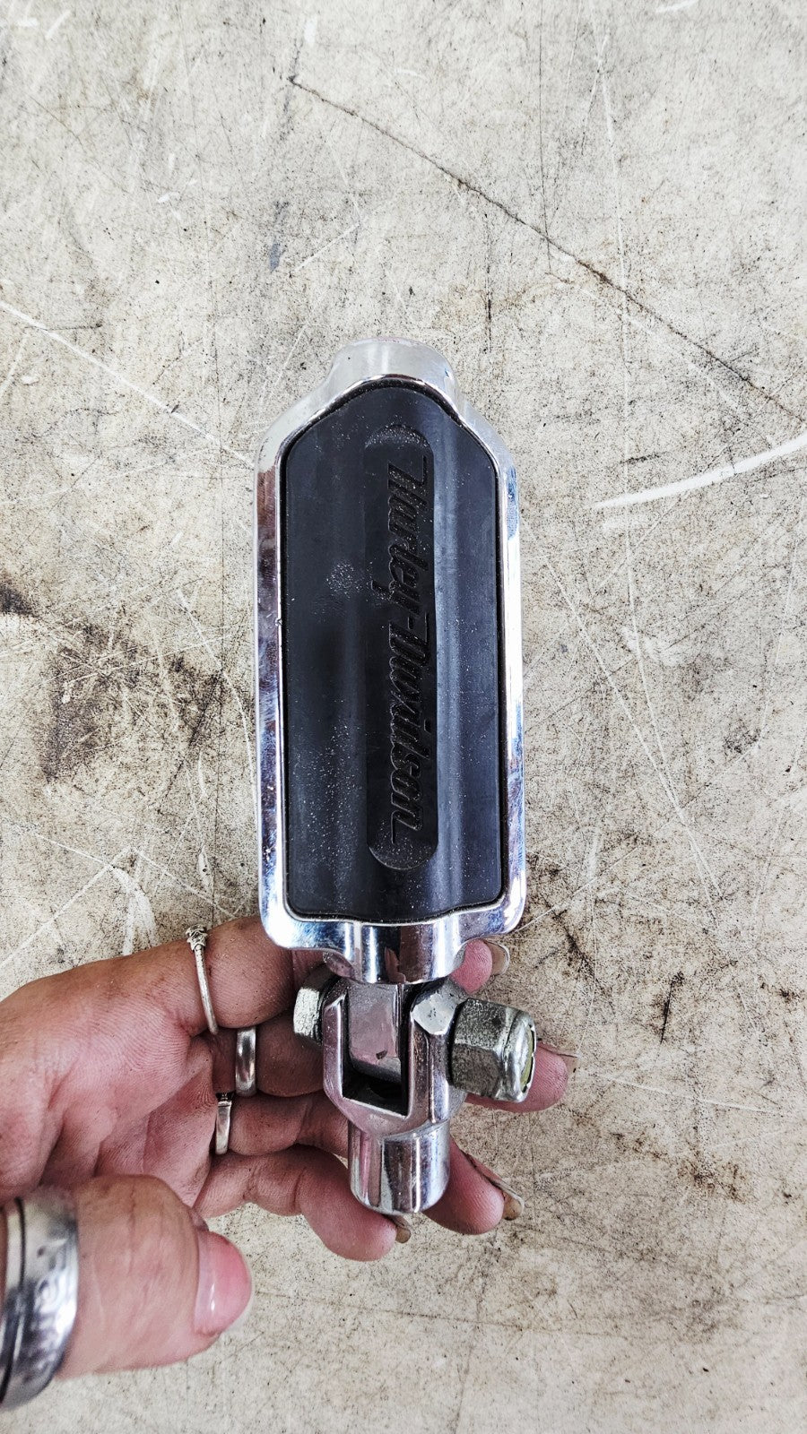 1996 HARLEY SOFTAIL Passenger Flame Foot Pegs & Mounting Bracket