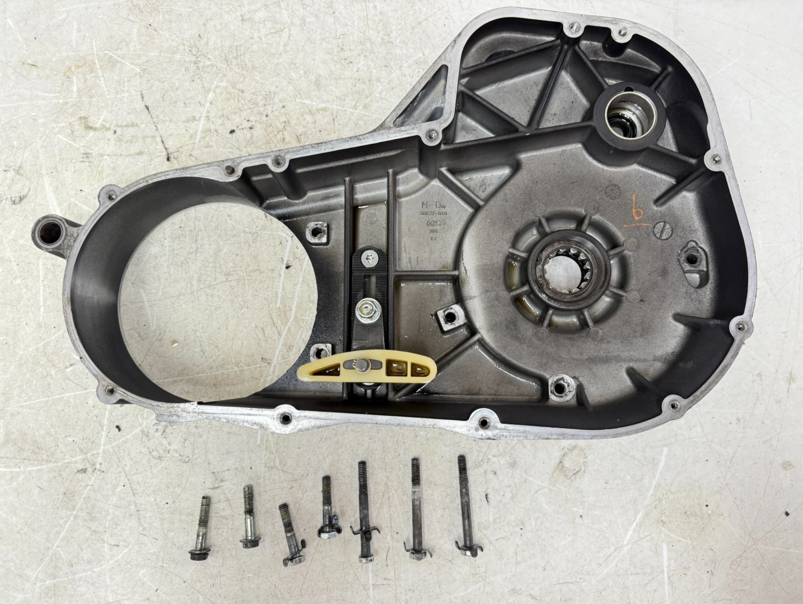 2003 HARLEY ELECTRA GLIDE Inner Primary Clutch Backing Plate Housing Case