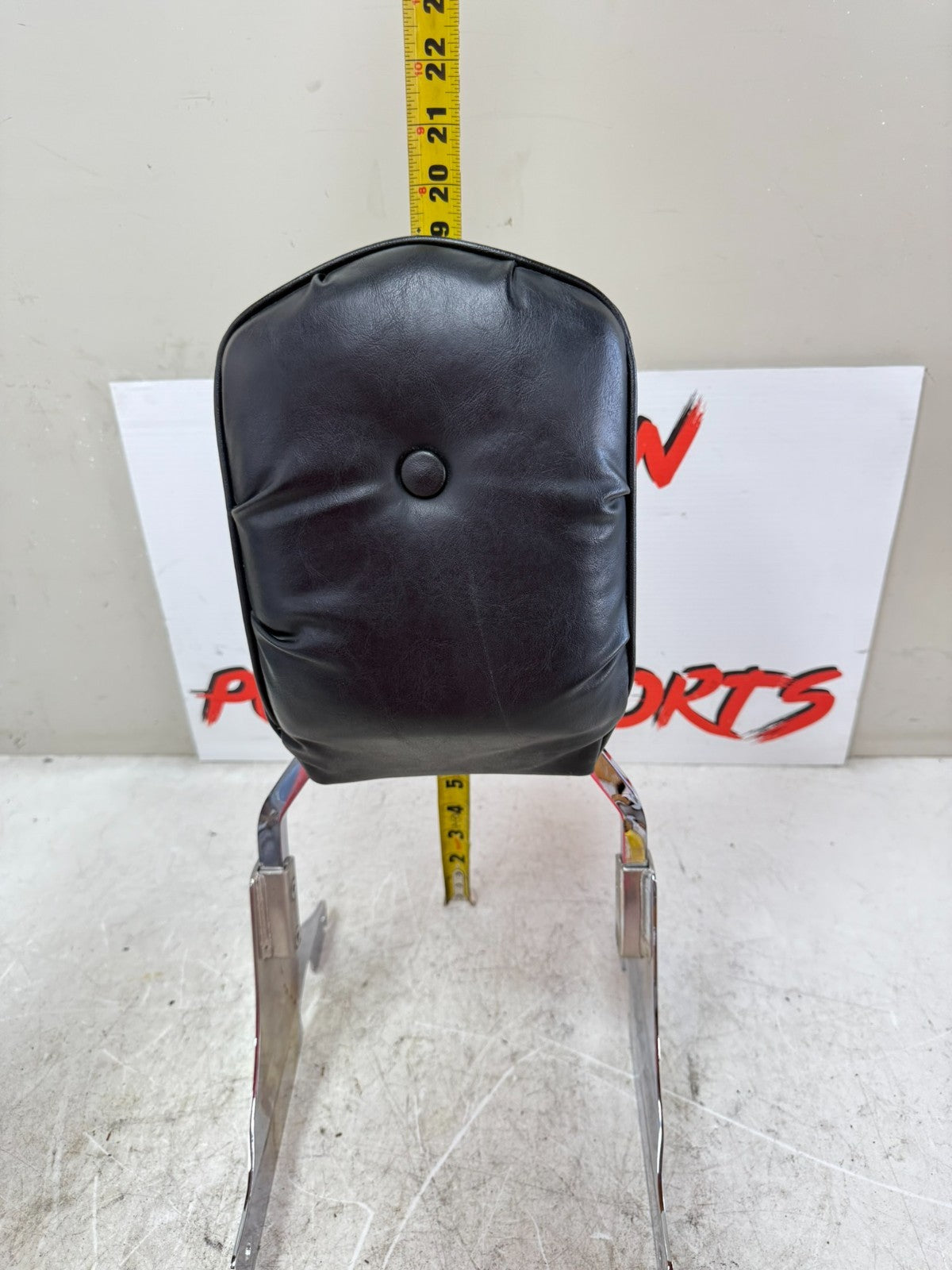 1997 HARLEY DAVIDSON SOFTAIL Sissy Bar Passenger Backrest Pad Chrome