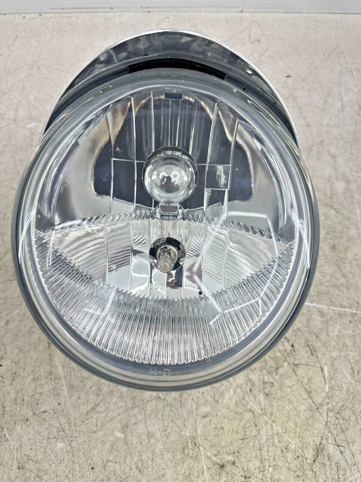 2003 Harley Davidson V Rod VRSCA Headlight + Chrome Mounting Bracket + Visor