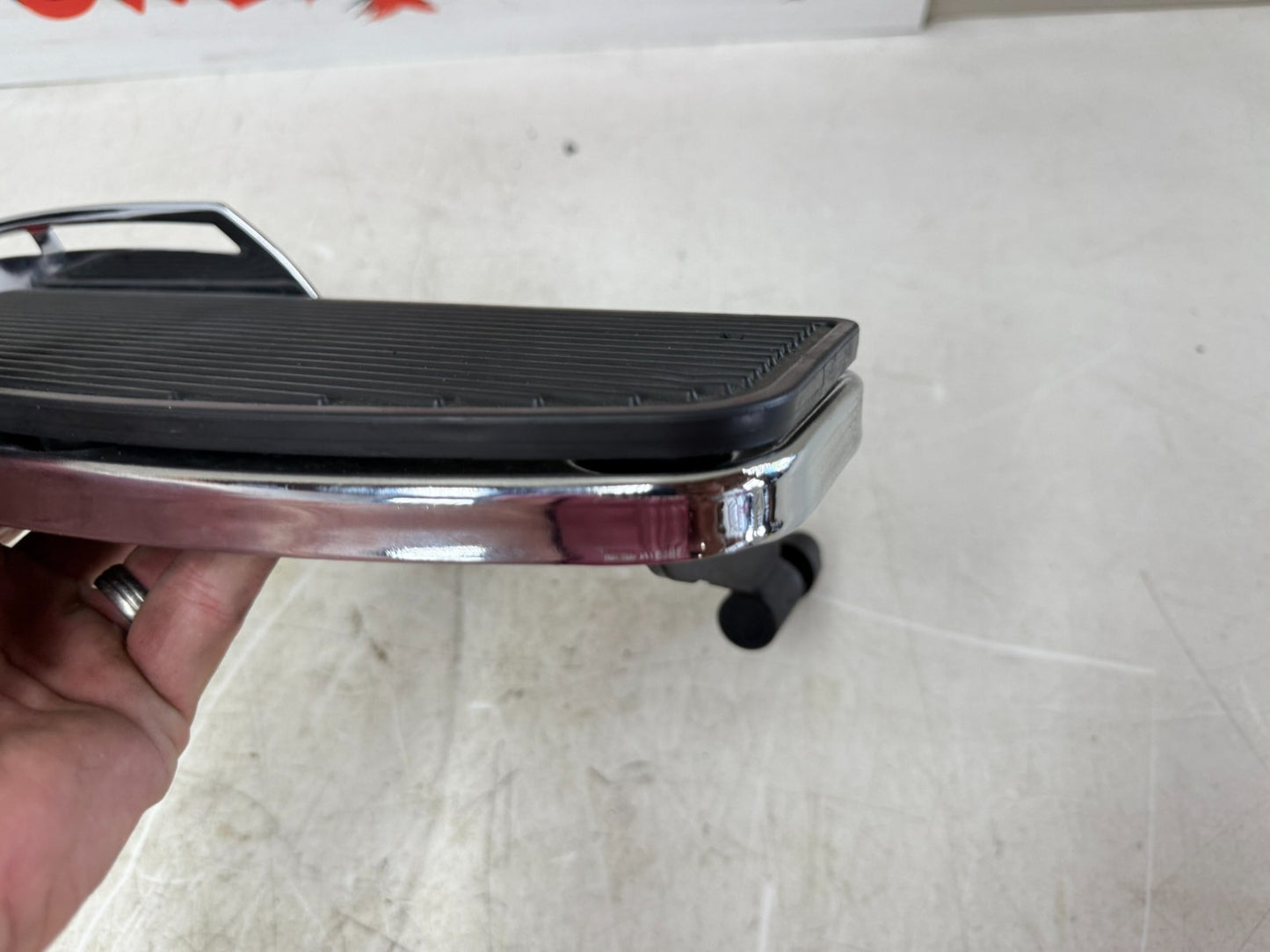 2003 HARLEY ELECTRA GLIDE Driver Floorboard Foot Rest Pad Right Left MTG Bracket
